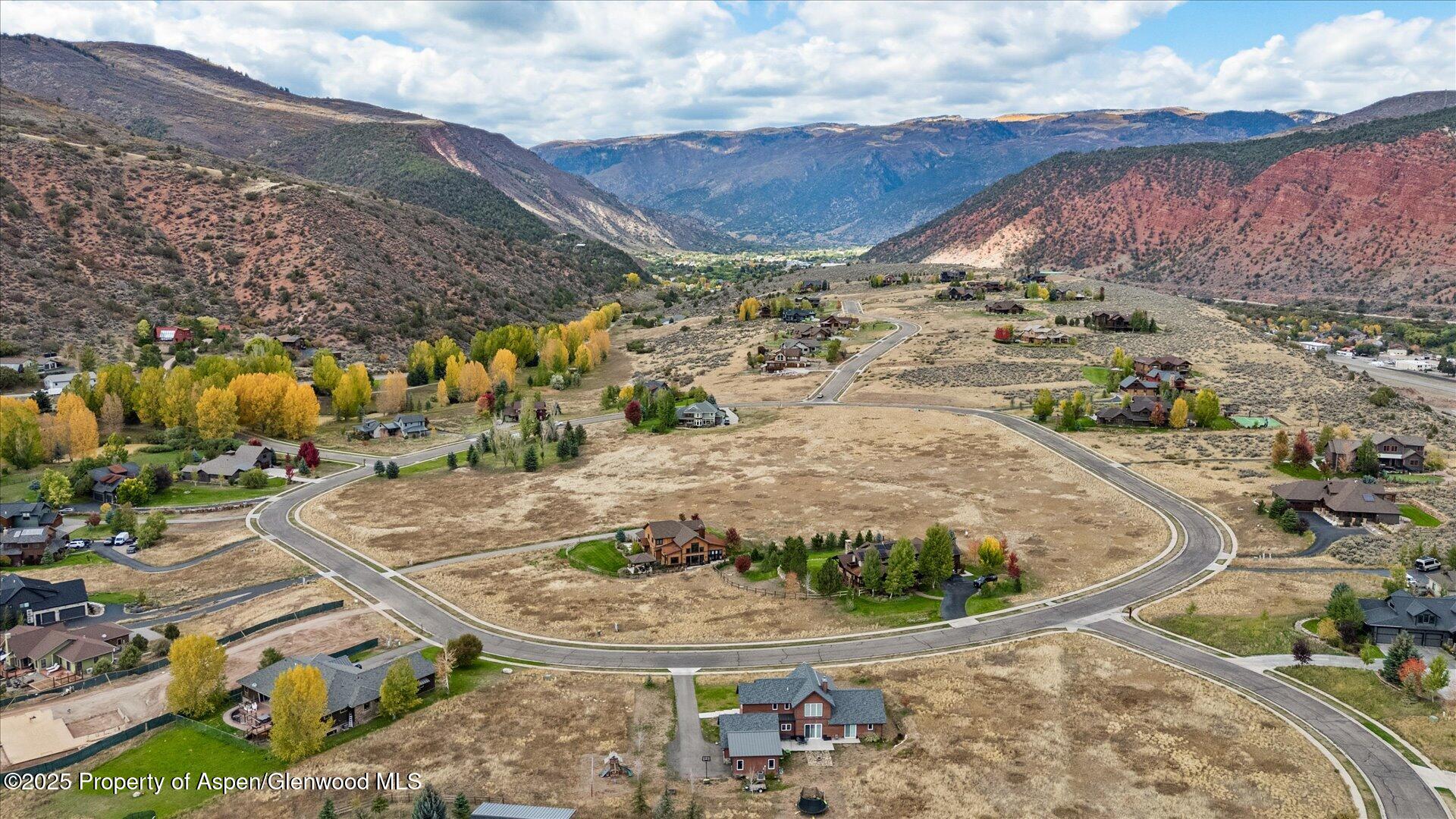 99 Red Cliff Circle Property Photo 1