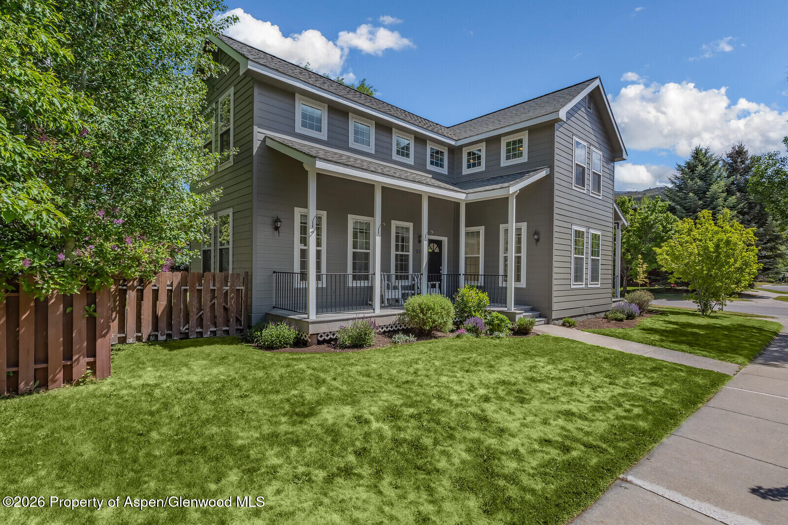 355 Meadow Drive Property Photo 2
