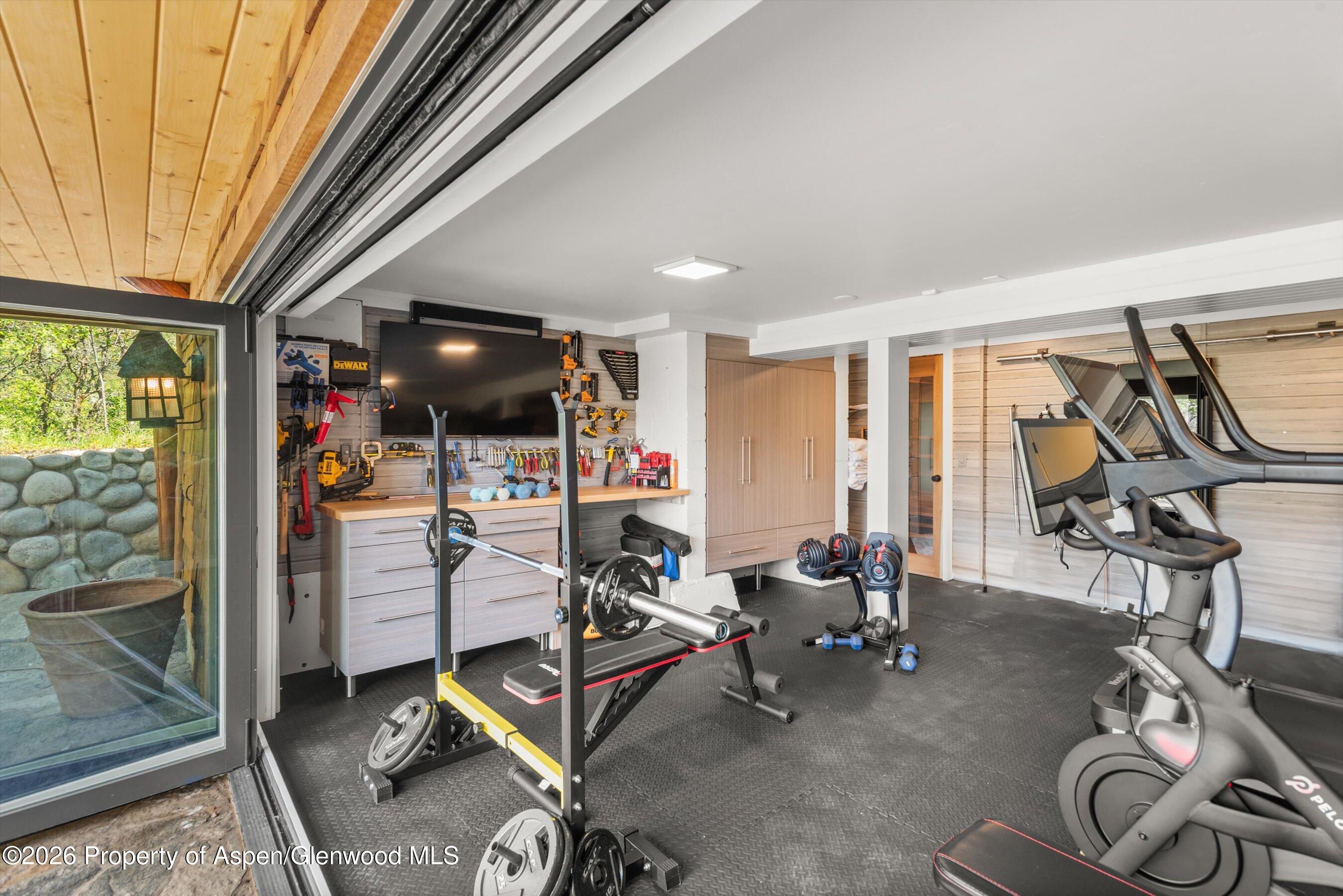 87 Magnifico Drive Property Photo 45