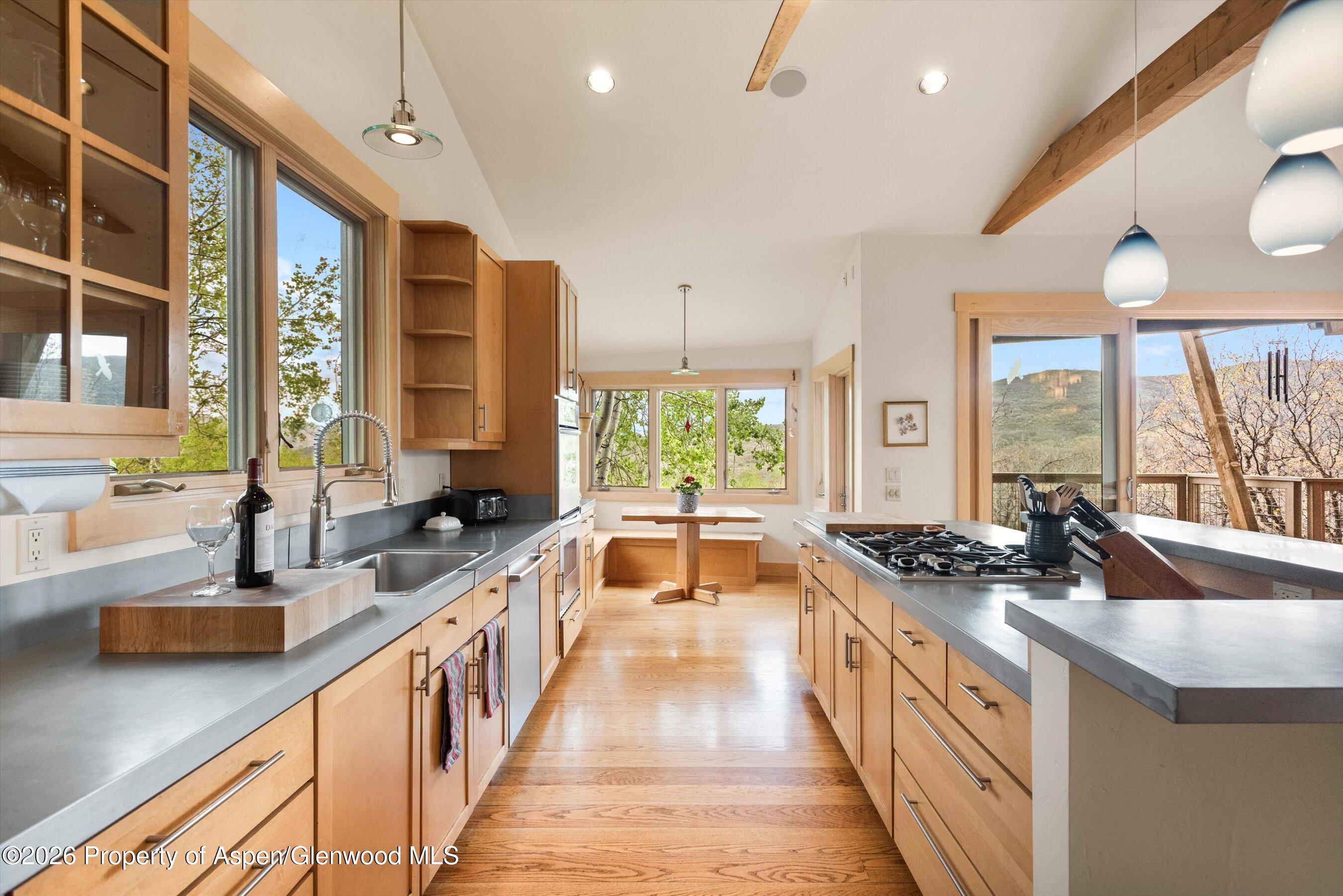 707 Shield O Road Property Photo 3