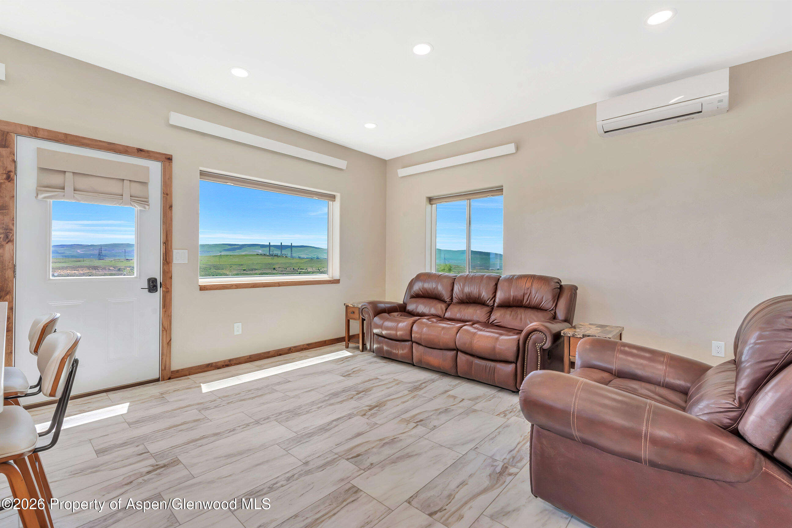 243 Danner Drive Property Photo 6