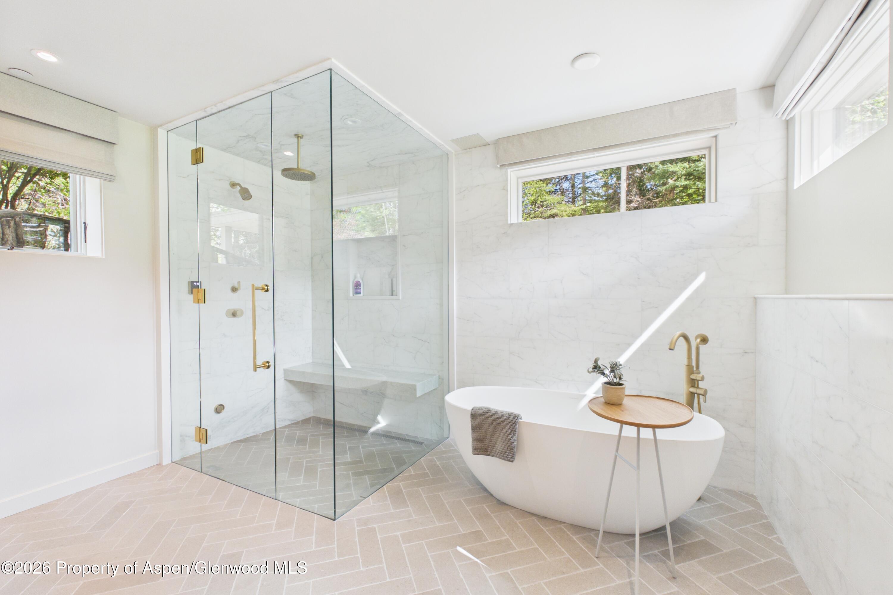 45 Glen Eagles Road Property Photo 18