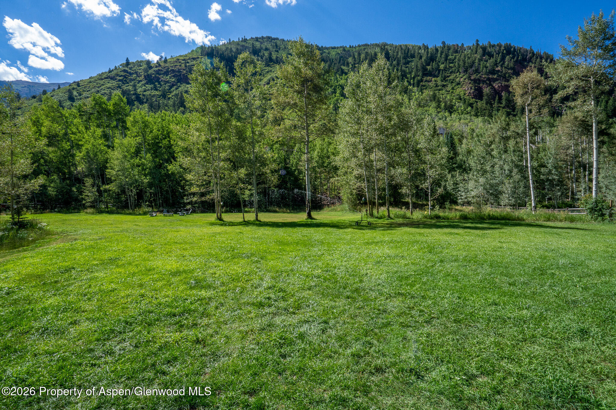 285 Conundrum Road Property Photo 7
