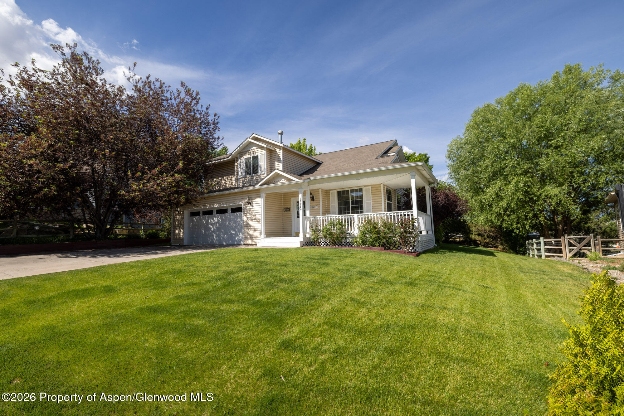 1335 Firethorn Drive Property Photo 1