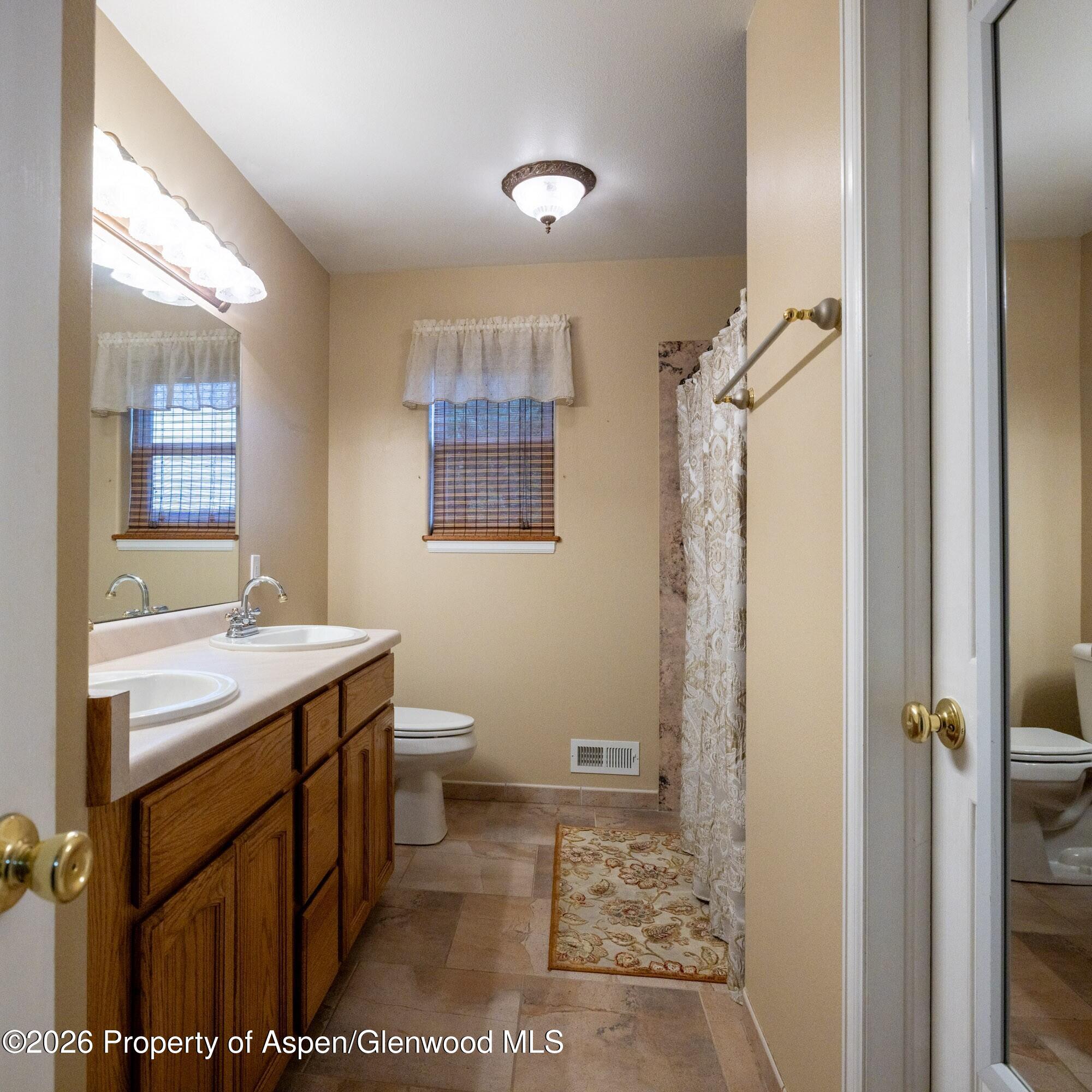 1335 Firethorn Drive Property Photo 15