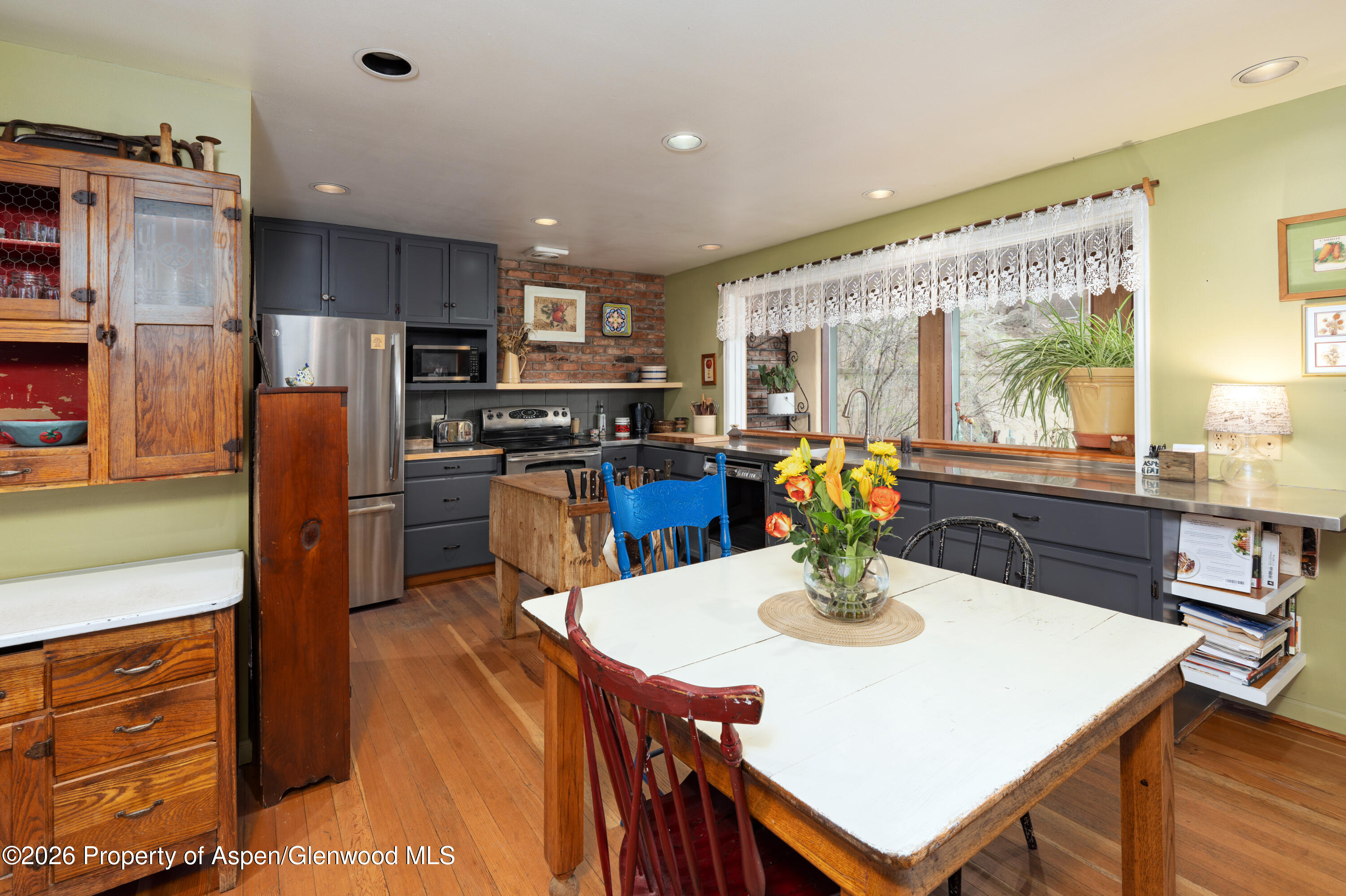 422 Sopris Creek Road Property Photo 13