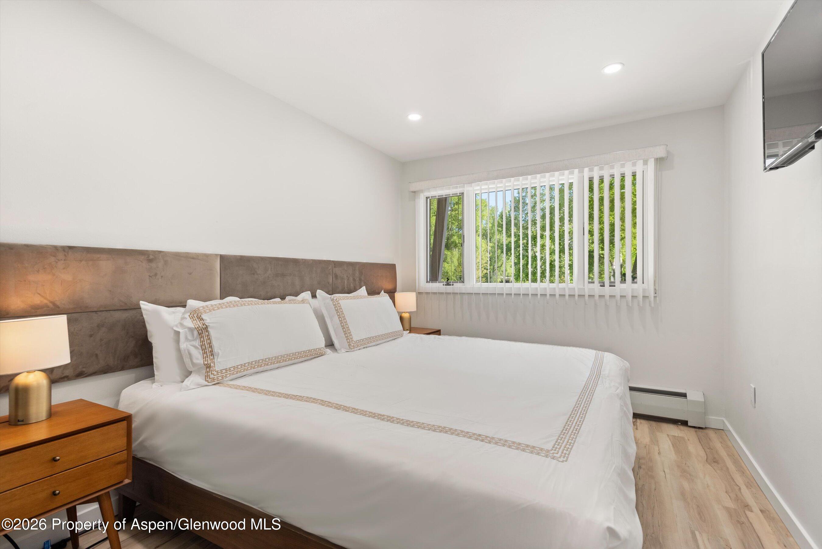 100 E Dean Street 1d Property Photo 14