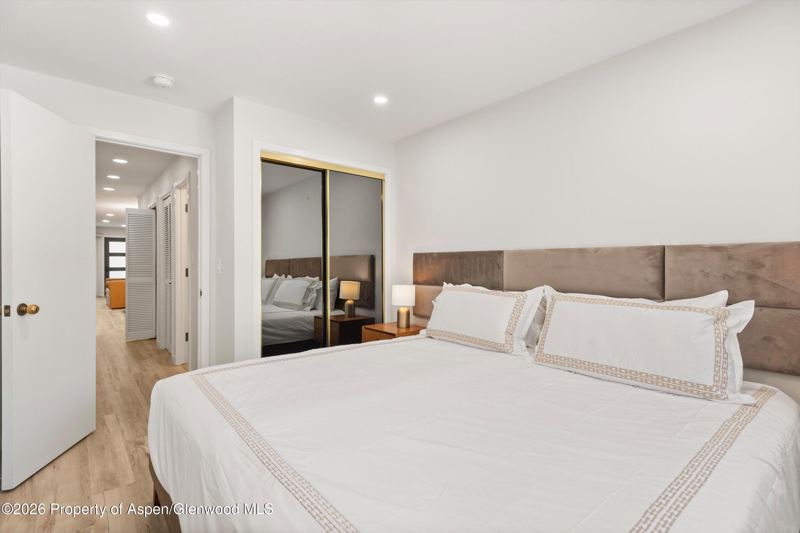 100 E Dean Street 1d Property Photo 15