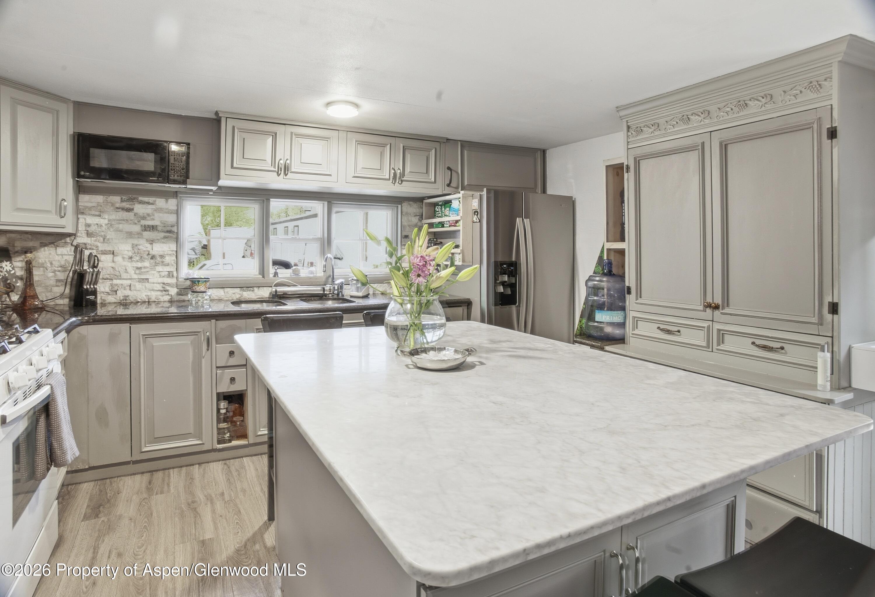 51691 Highway 6 And 24 22 Property Photo 4