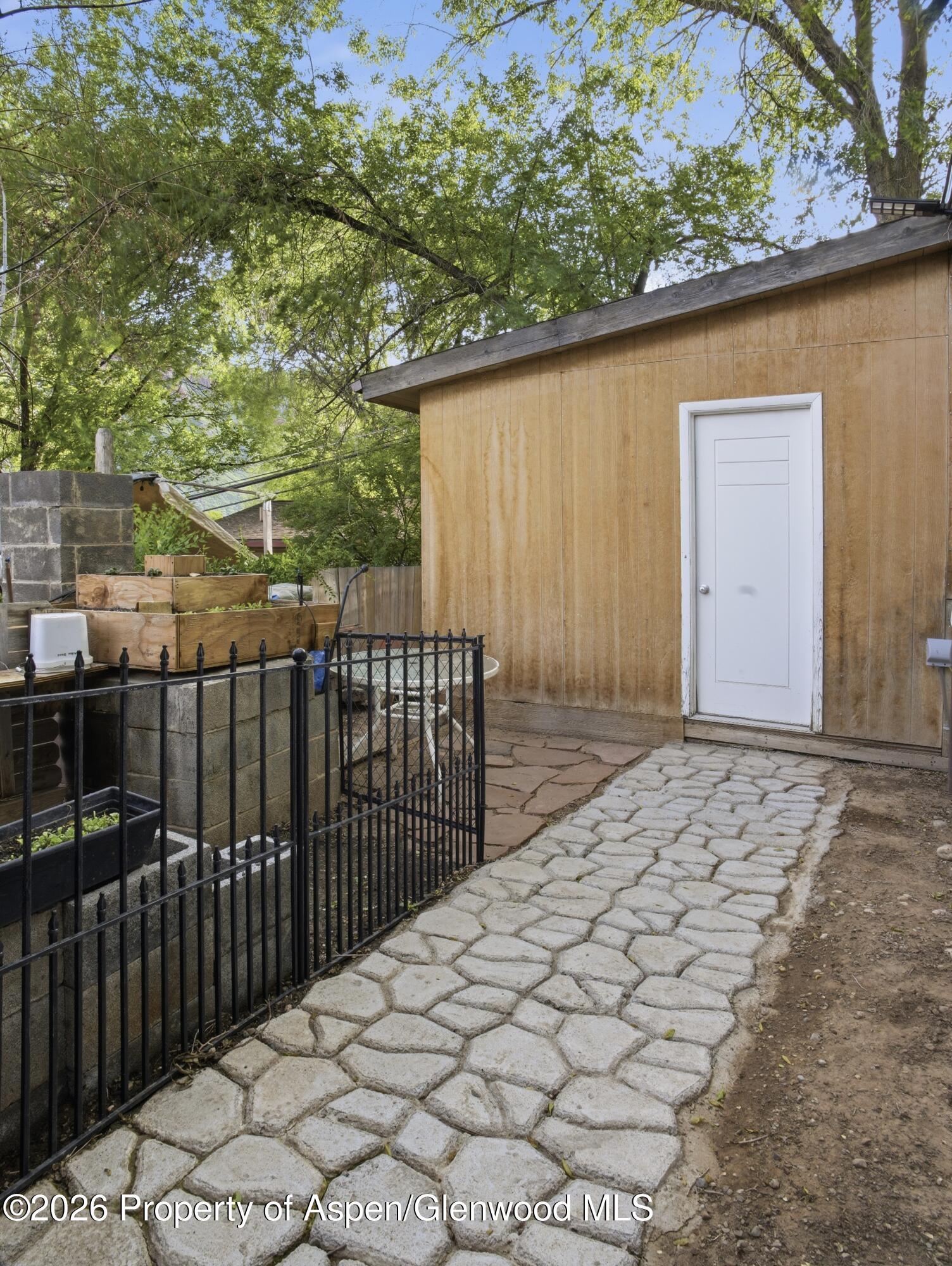 51691 Highway 6 And 24 22 Property Photo 11