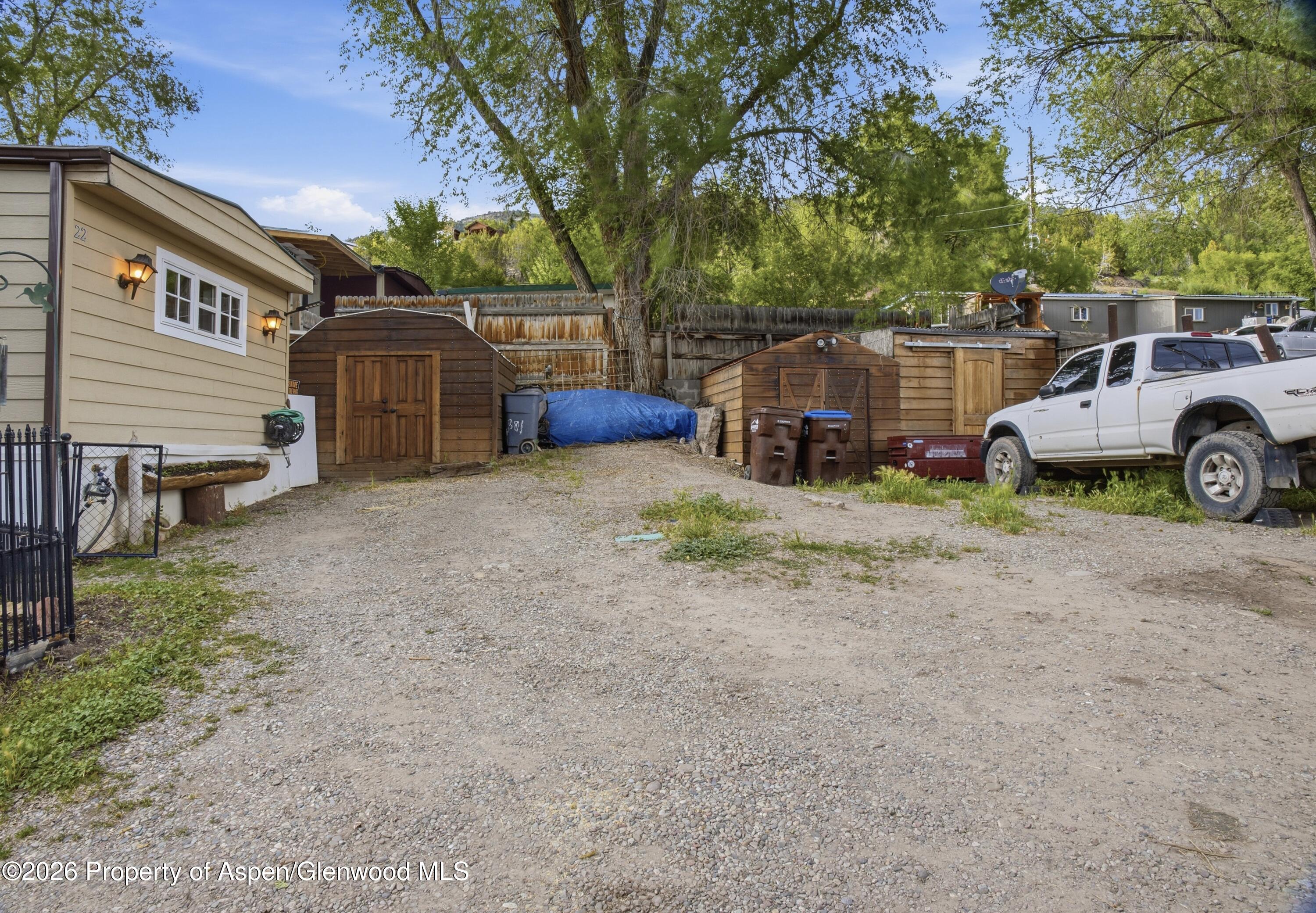 51691 Highway 6 And 24 22 Property Photo 14