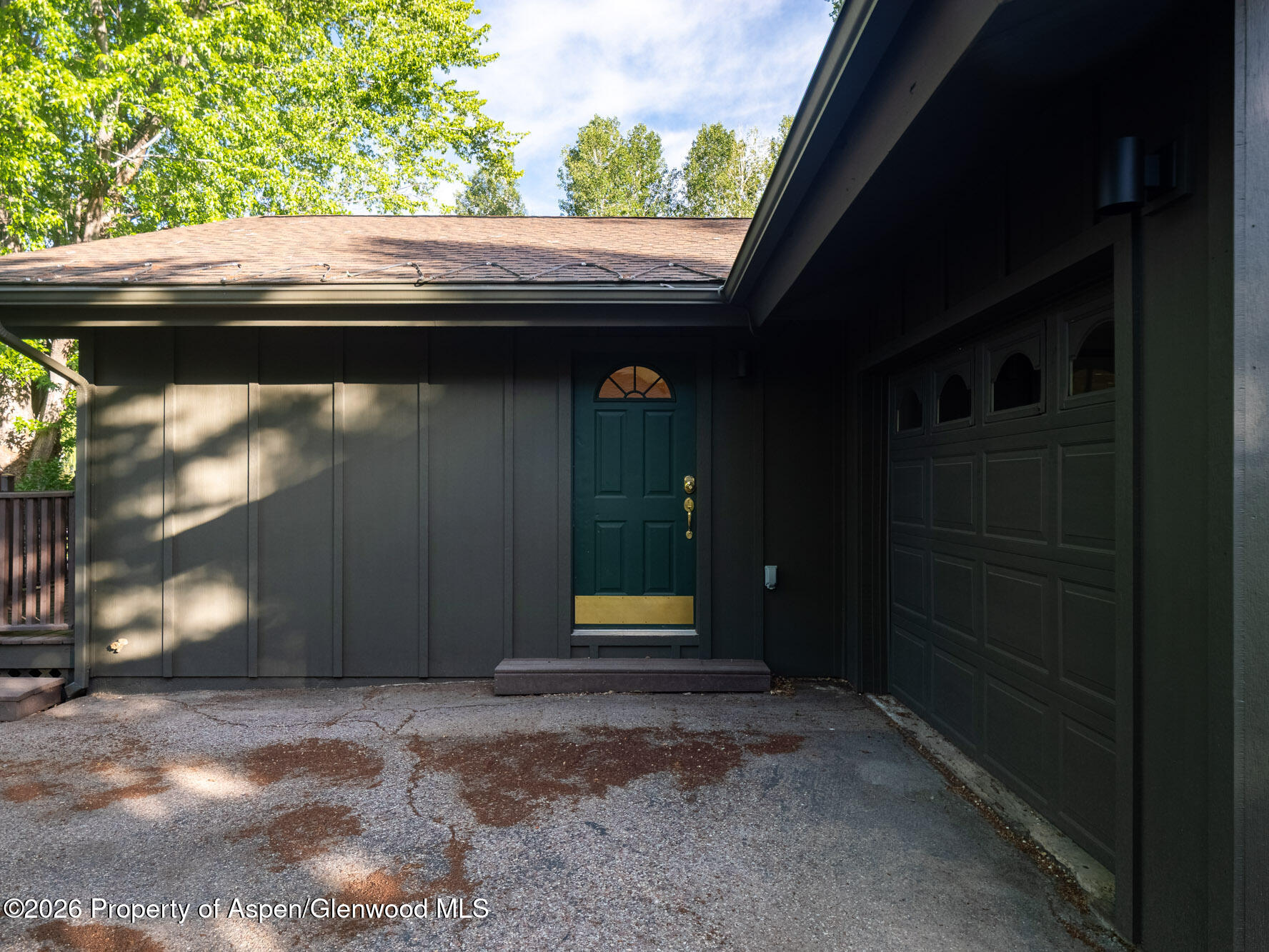 473 Stagecoach Lane Property Photo 3