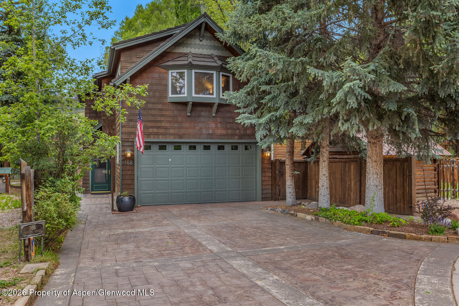 166 Swinging Bridge Lane Property Photo 3