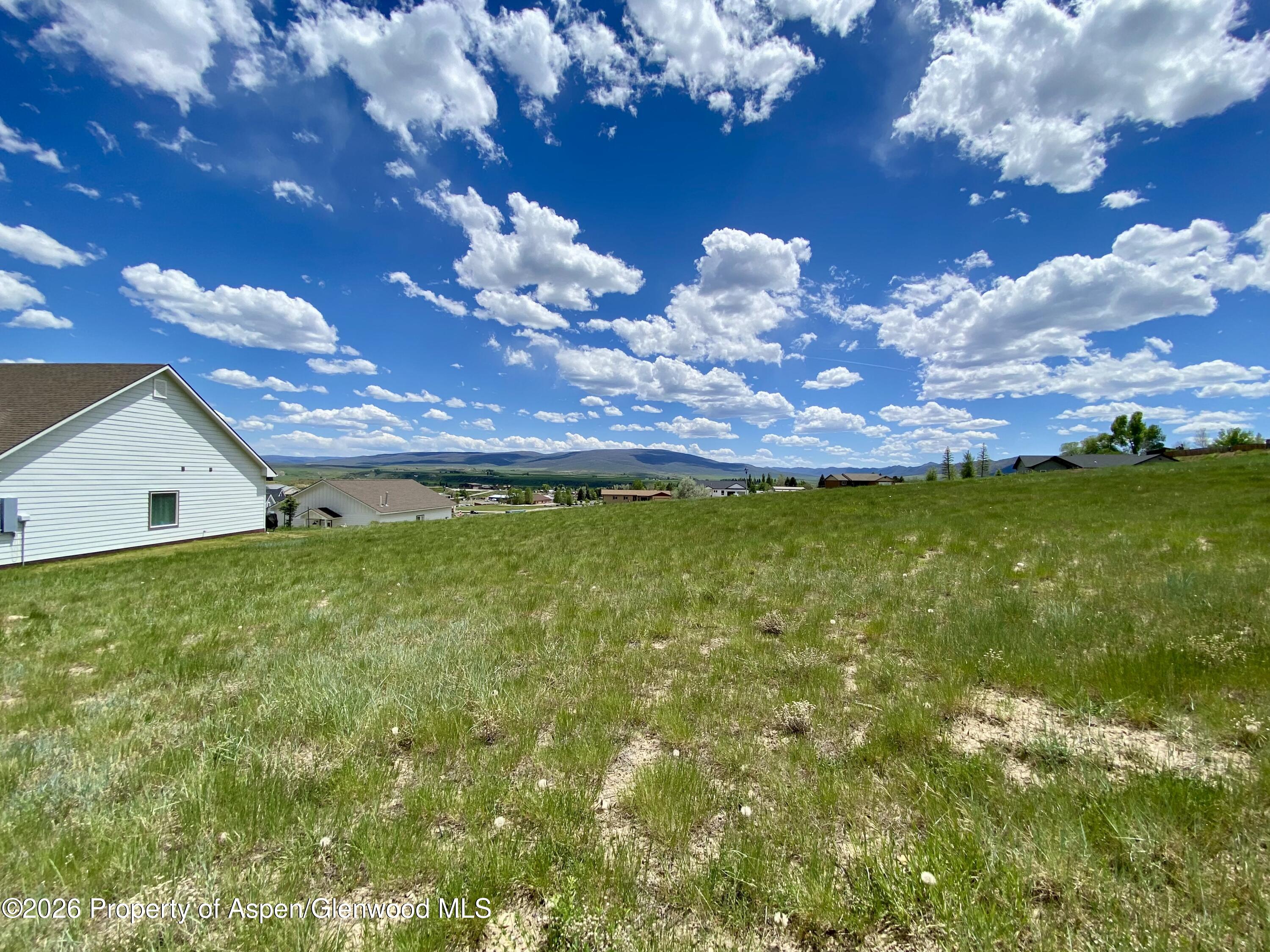 1154 Bissell Circle Property Photo 8