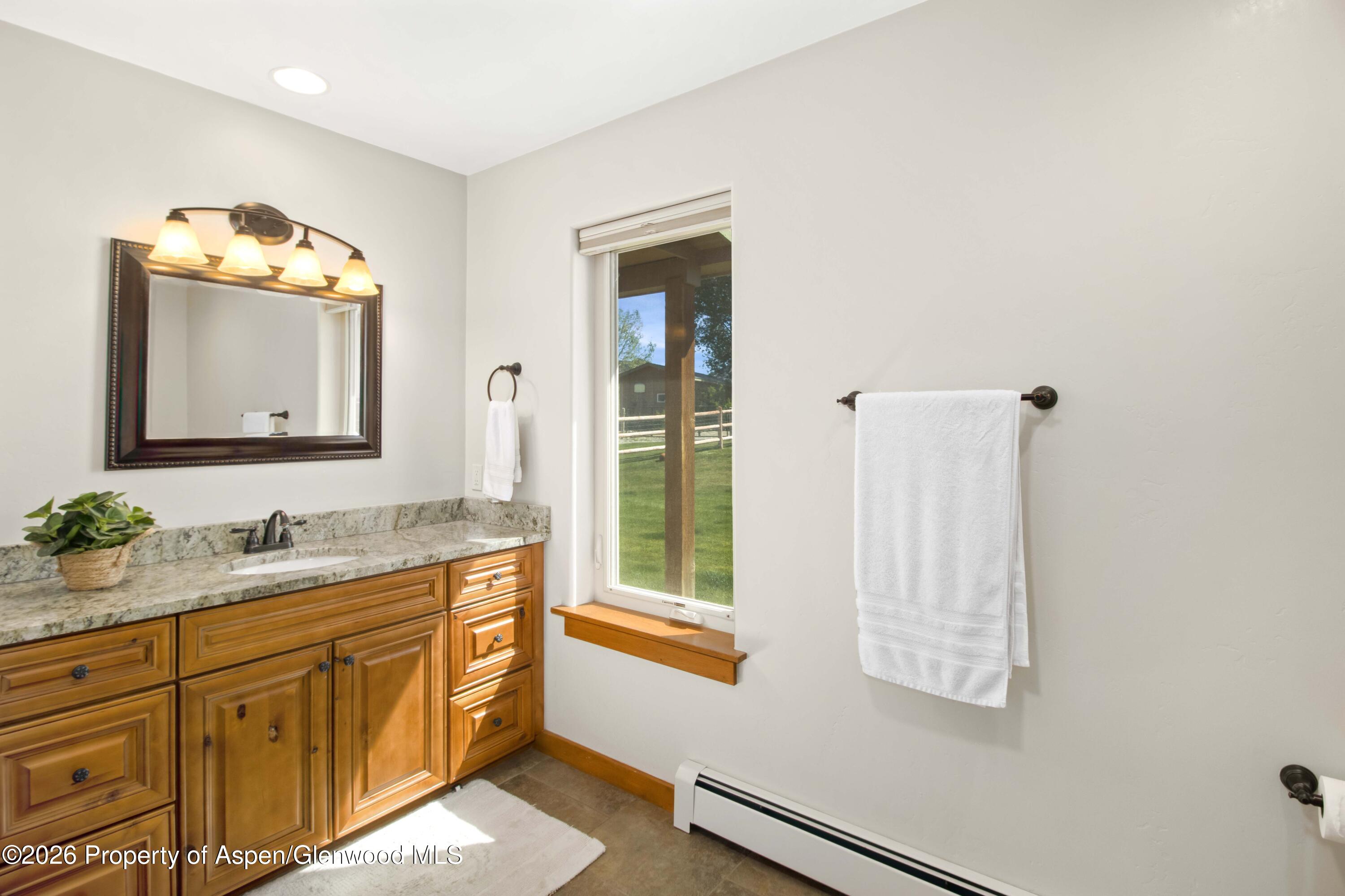 421 N Meadow Drive Property Photo 14