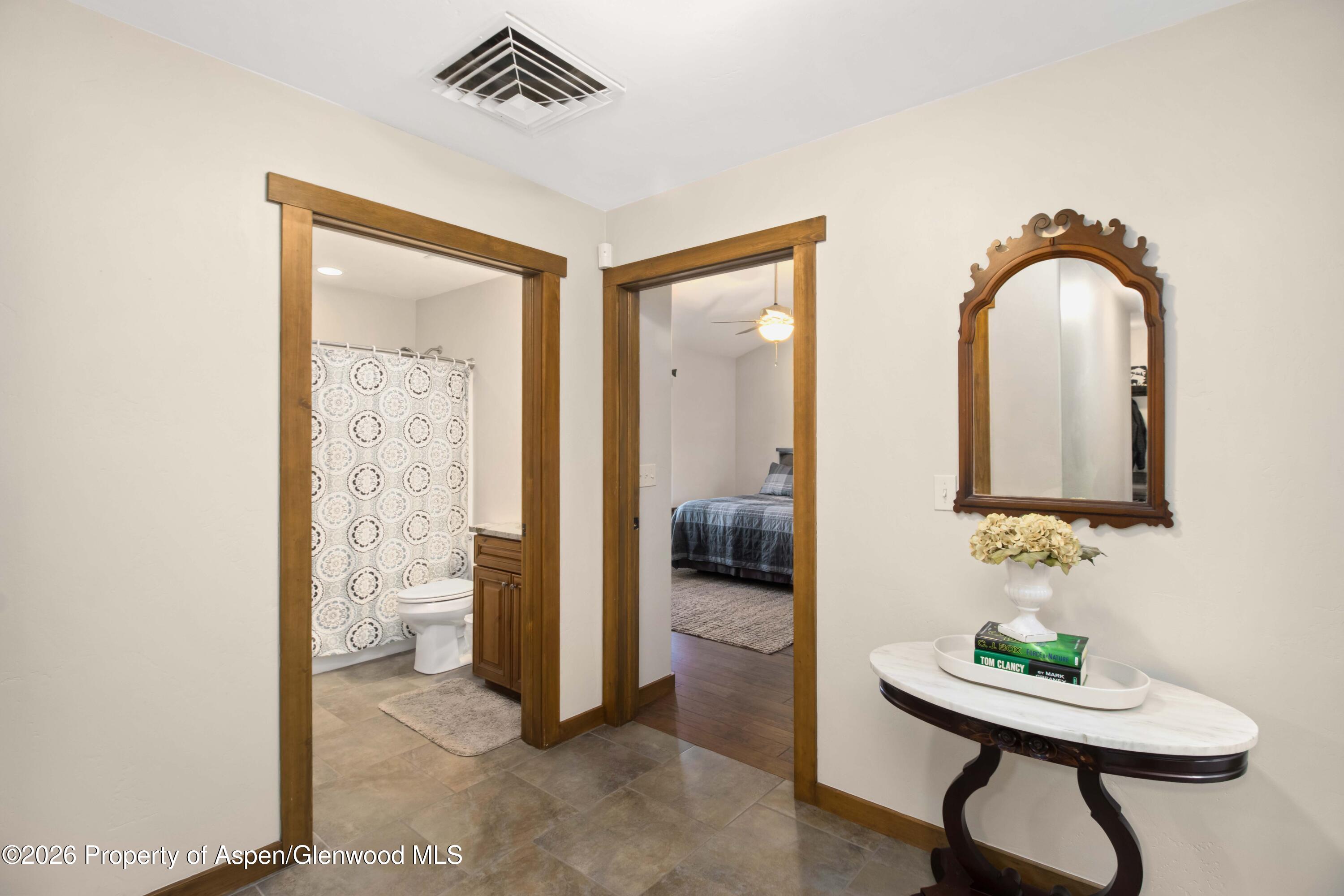 421 N Meadow Drive Property Photo 16