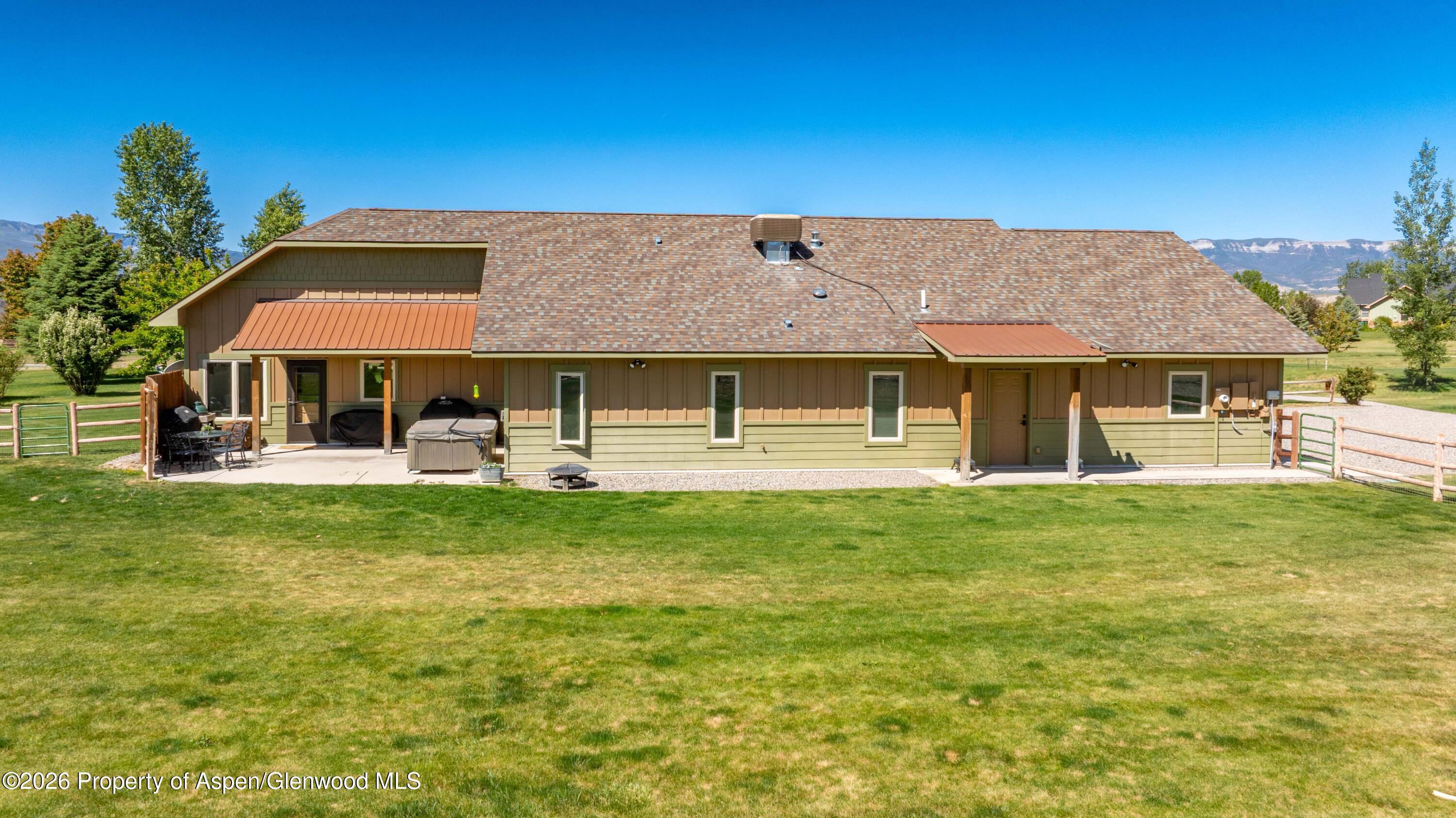 421 N Meadow Drive Property Photo 22