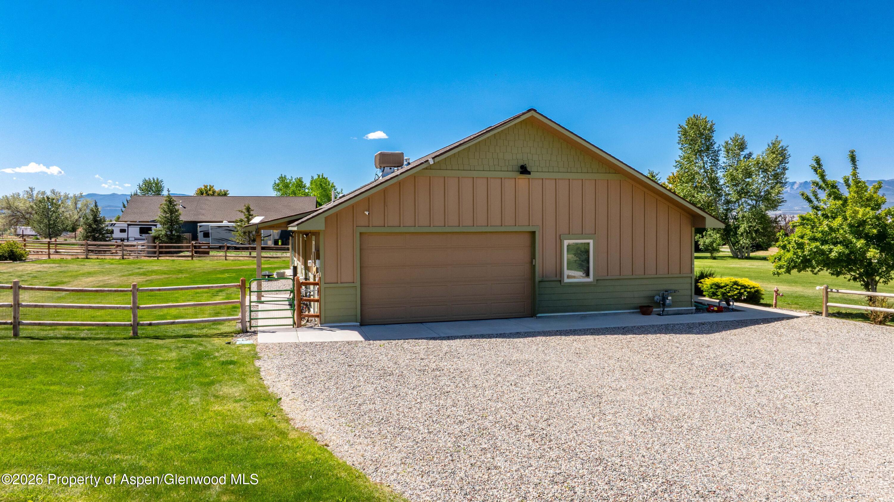 421 N Meadow Drive Property Photo 25