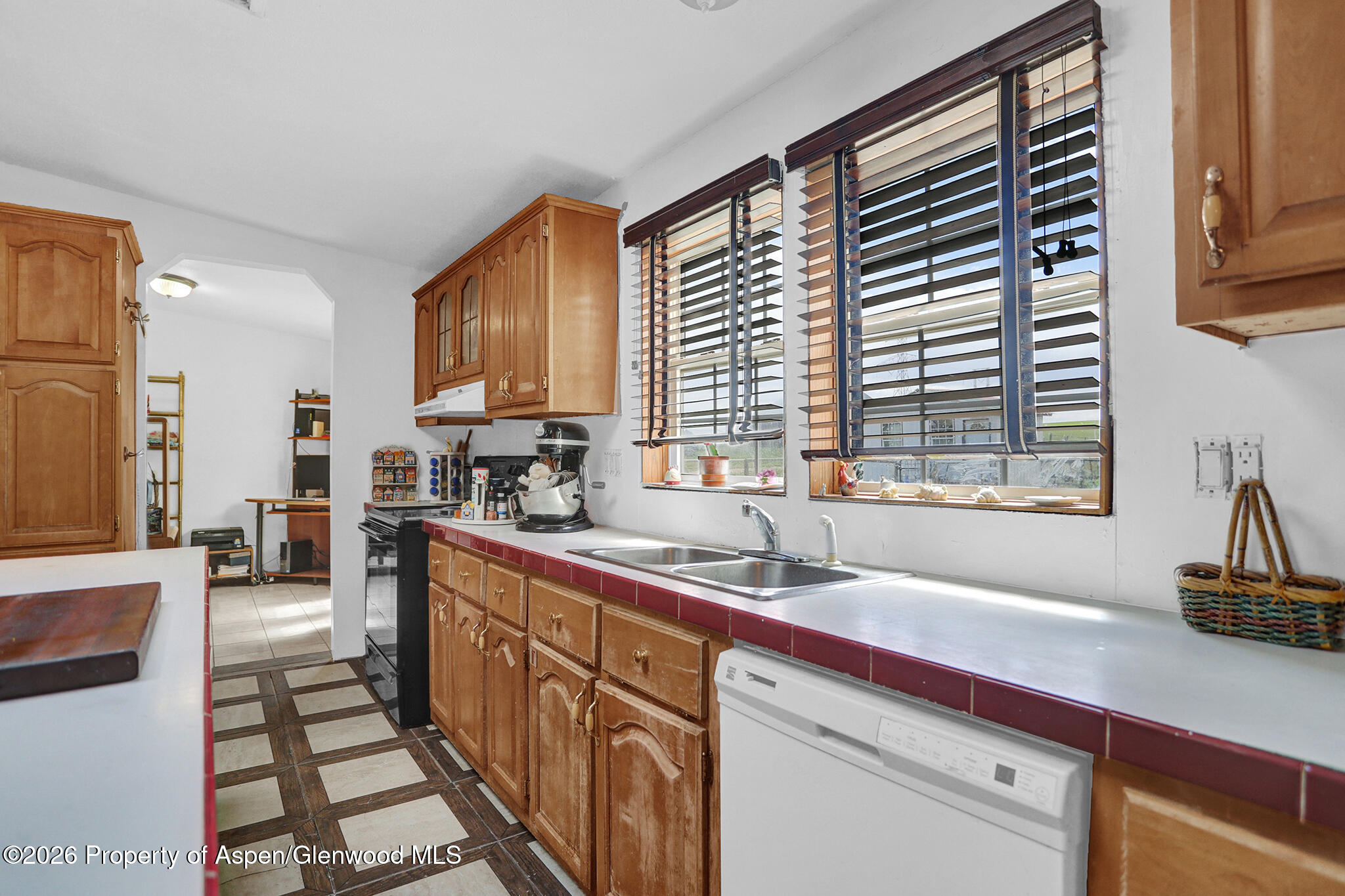 587 Roberts Road Property Photo 12