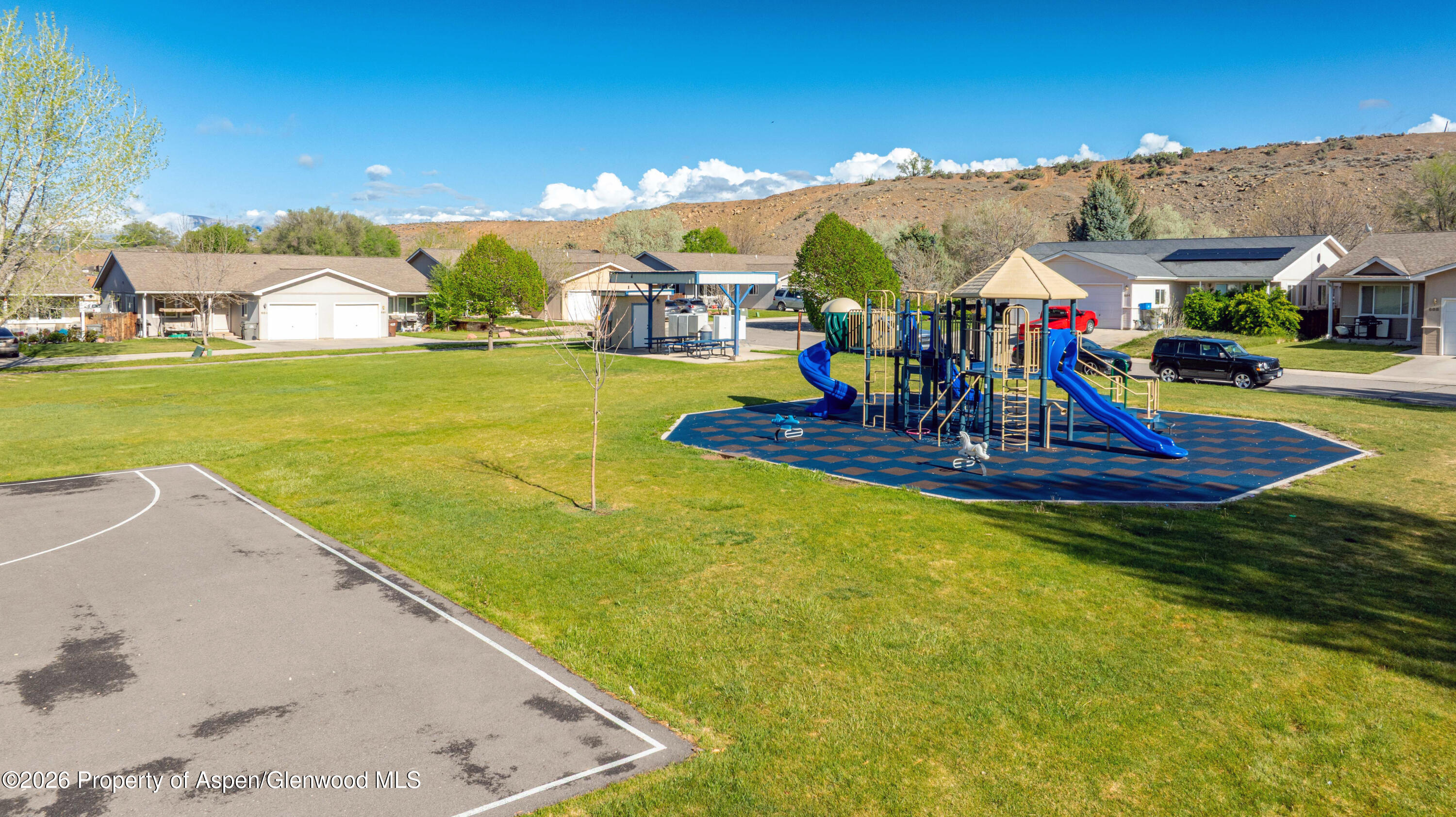 624 Bristlecone Way Property Photo 10
