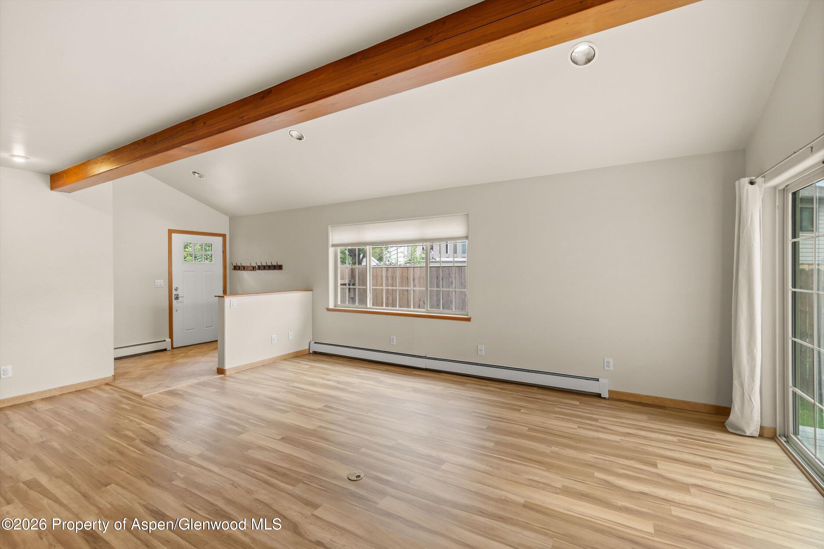 1040 Vito's Way Property Photo 5