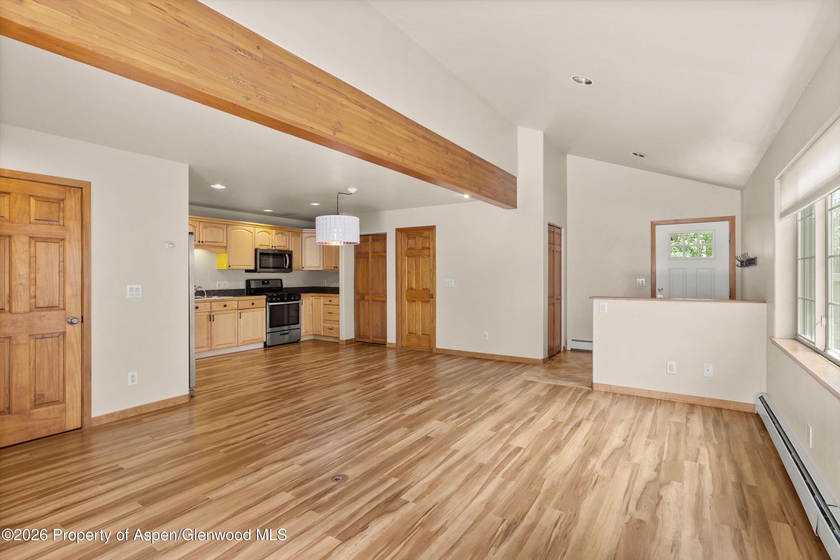 1040 Vito's Way Property Photo 7