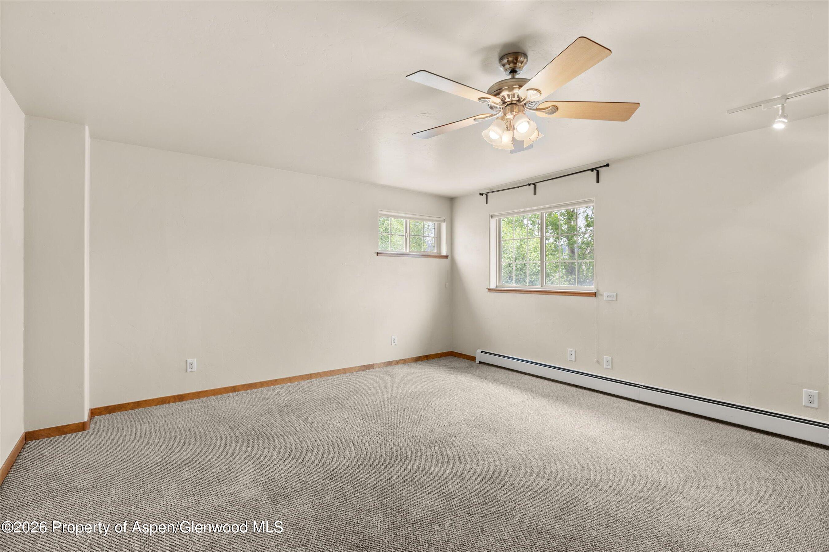 1040 Vito's Way Property Photo 13