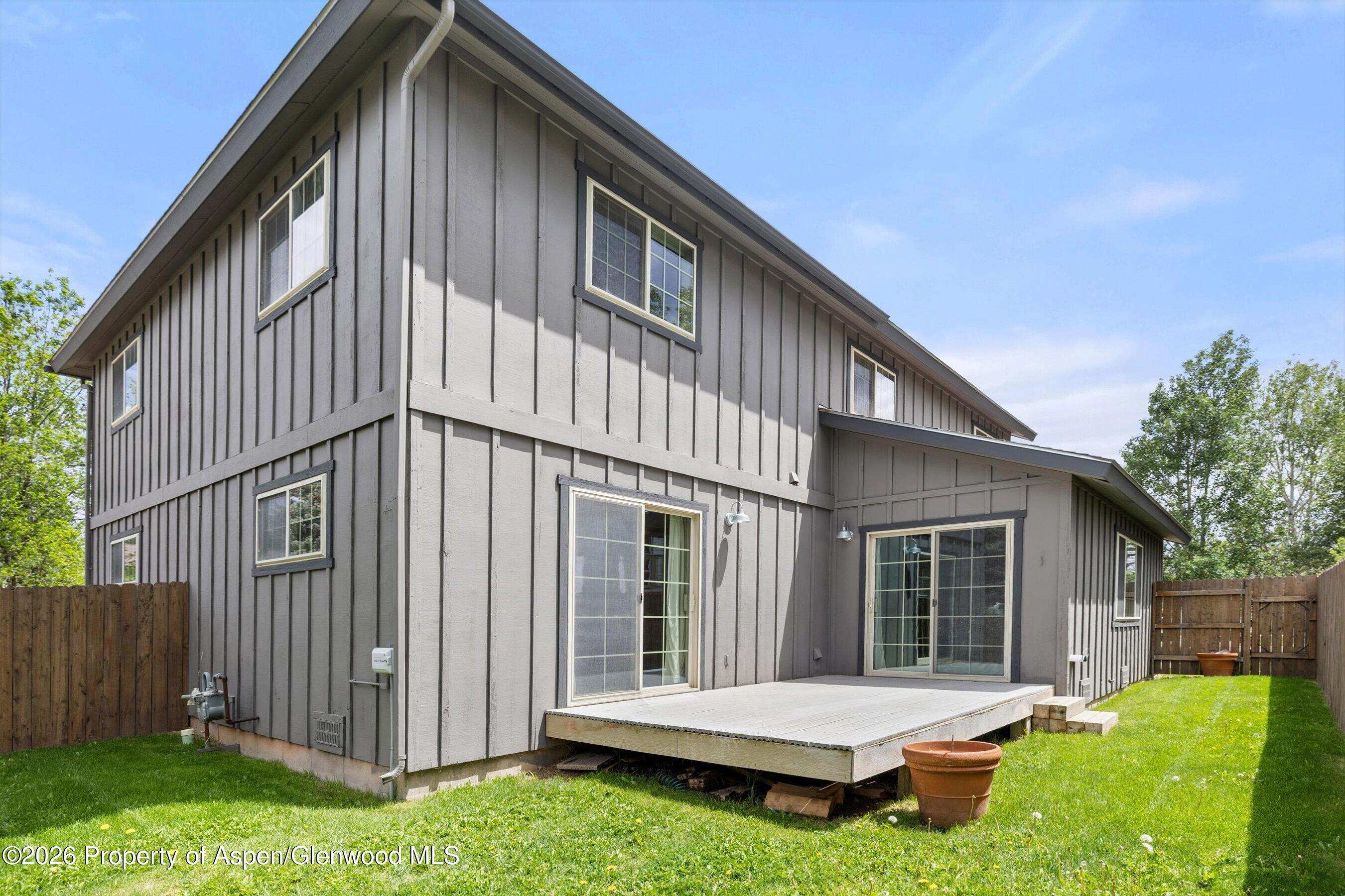1040 Vito's Way Property Photo 19
