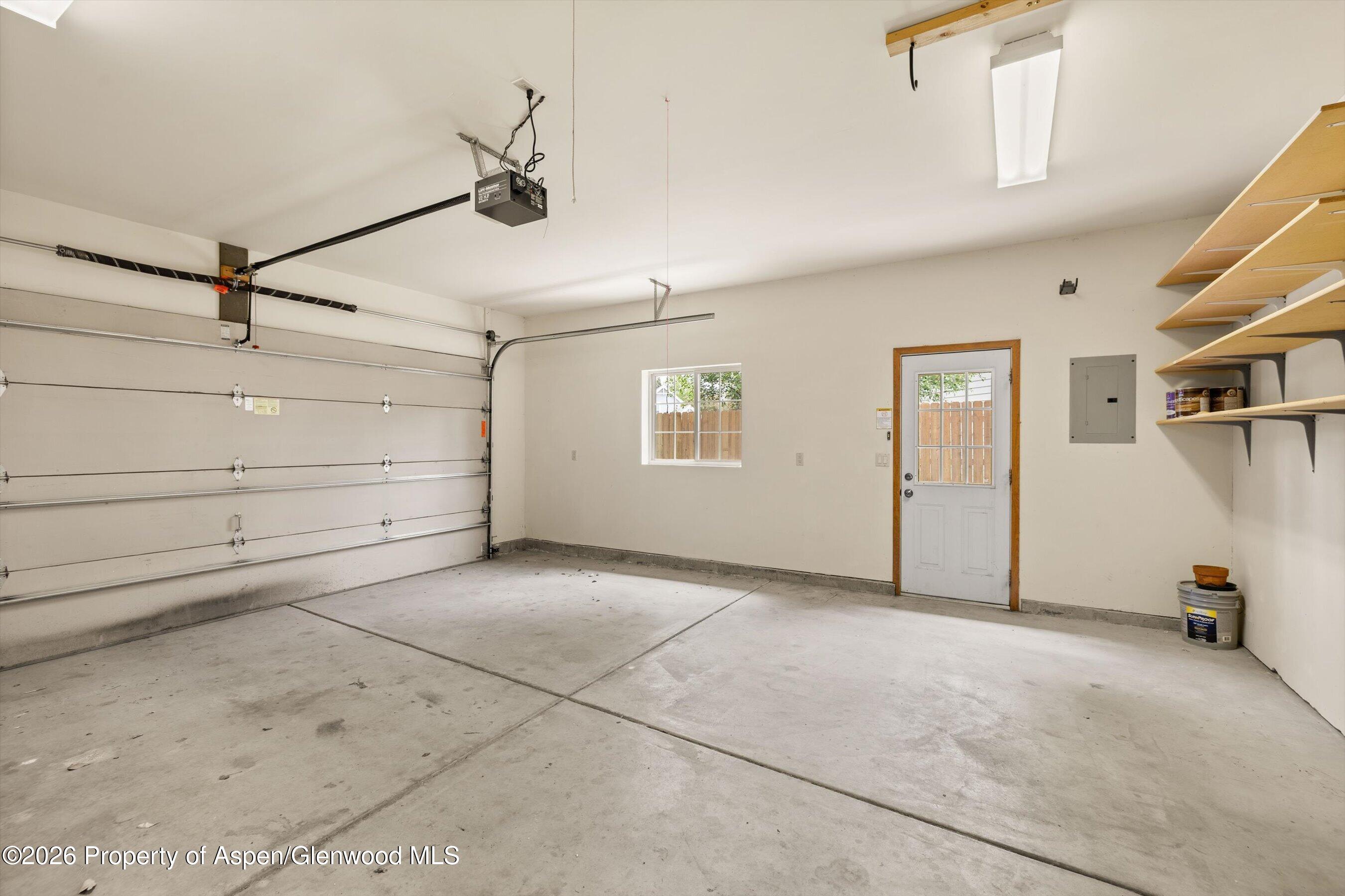 1040 Vito's Way Property Photo 23