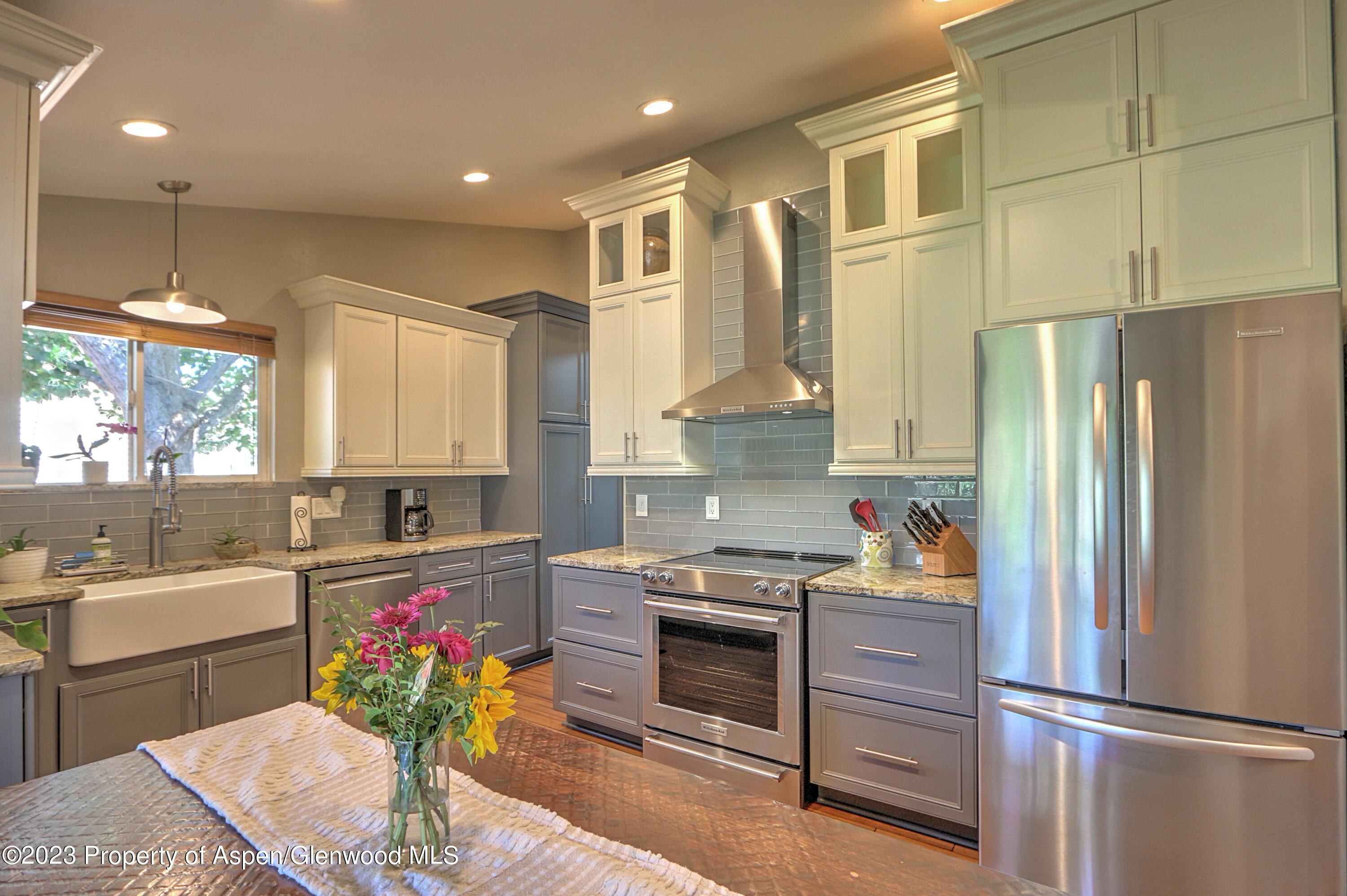 25 Hackberry Lane Property Photo 6