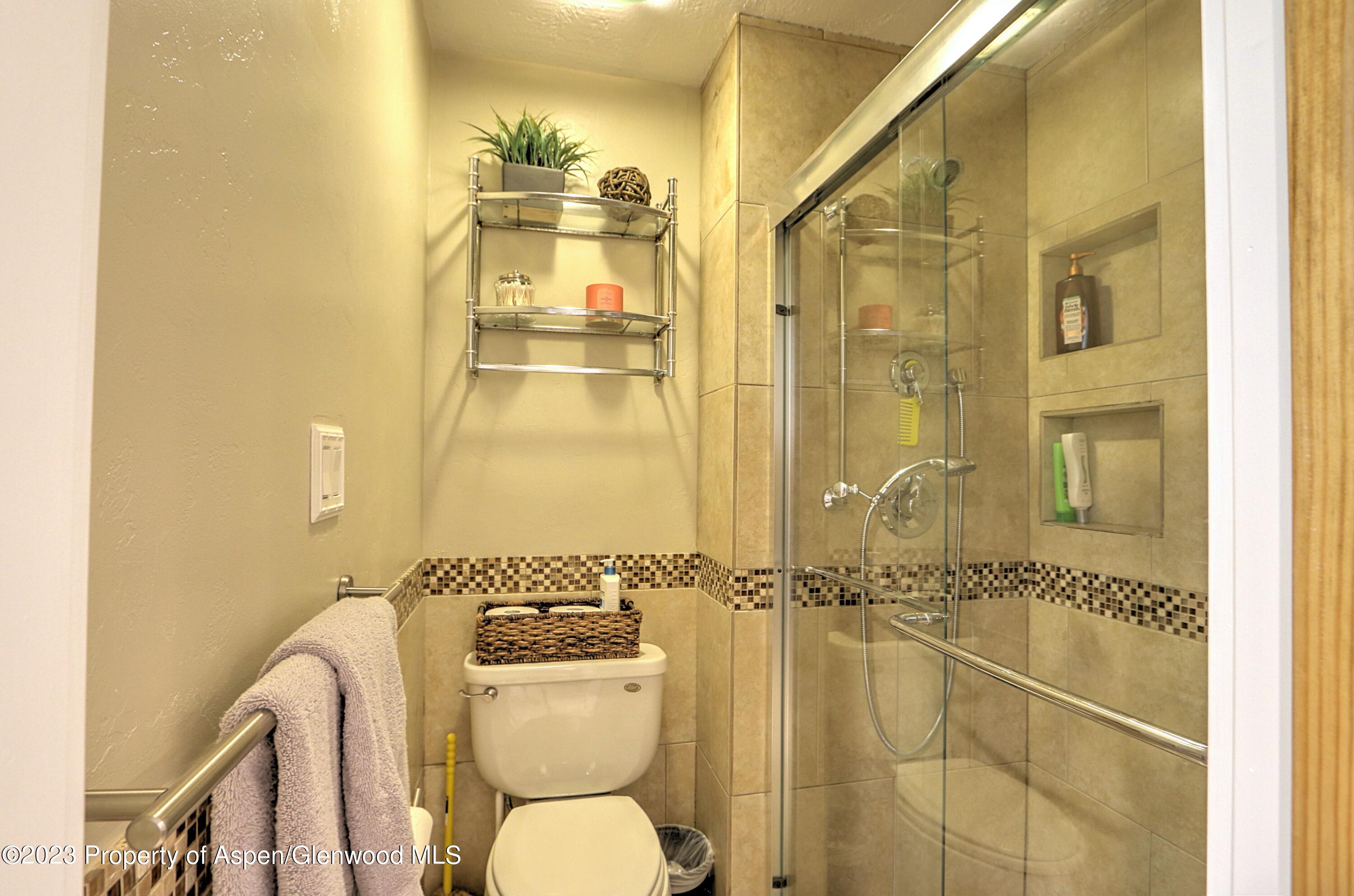 25 Hackberry Lane Property Photo 17