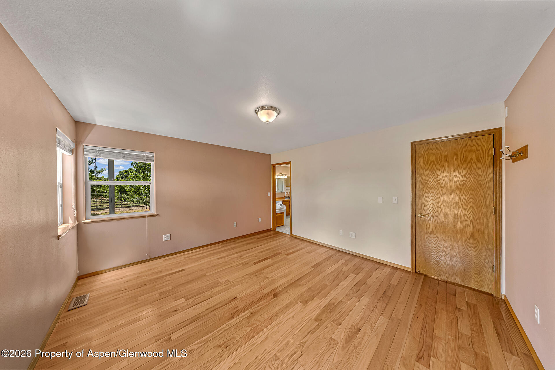 3609 G Road Property Photo 23