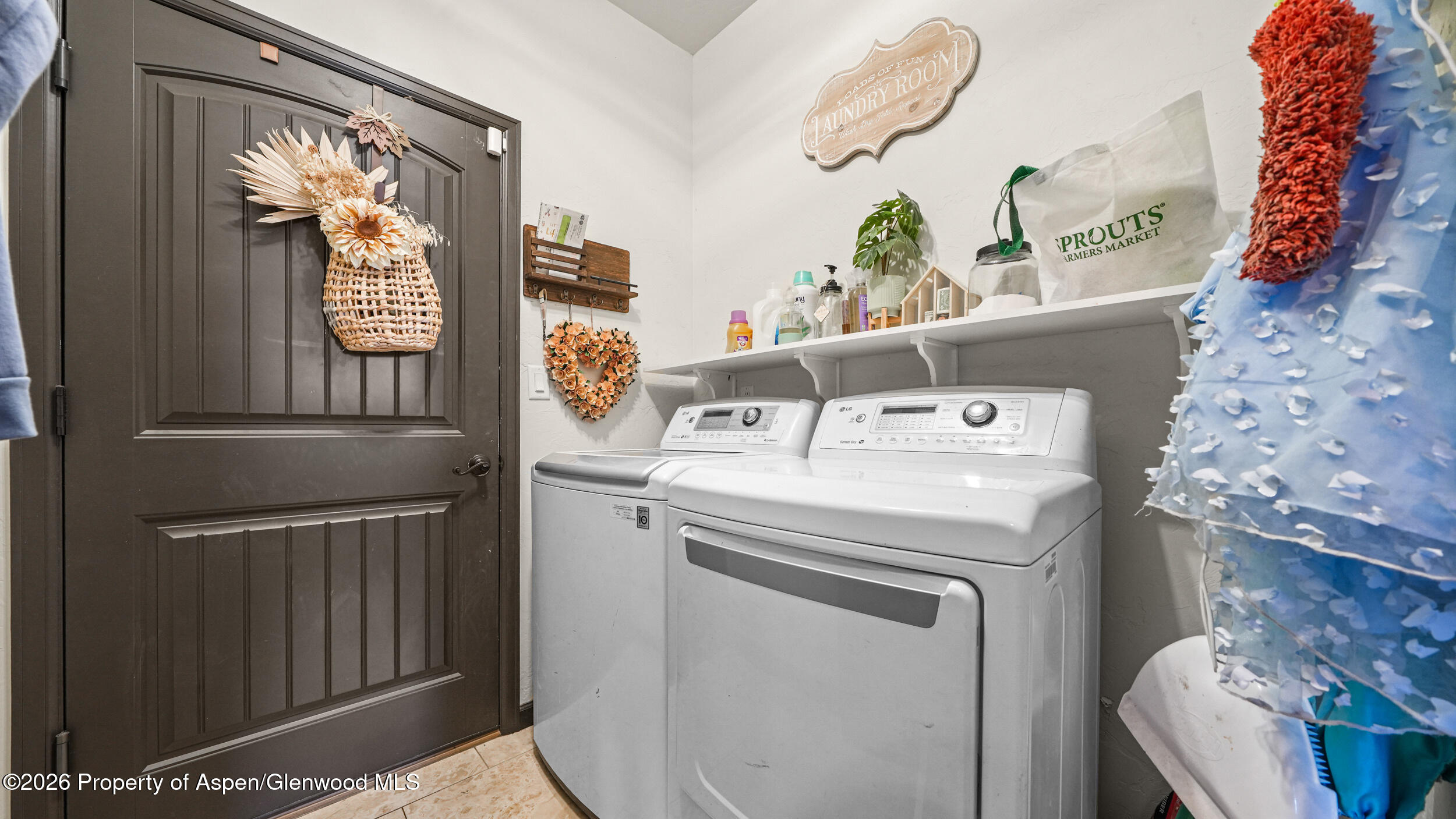 3274 Deerfield Avenue Property Photo 22