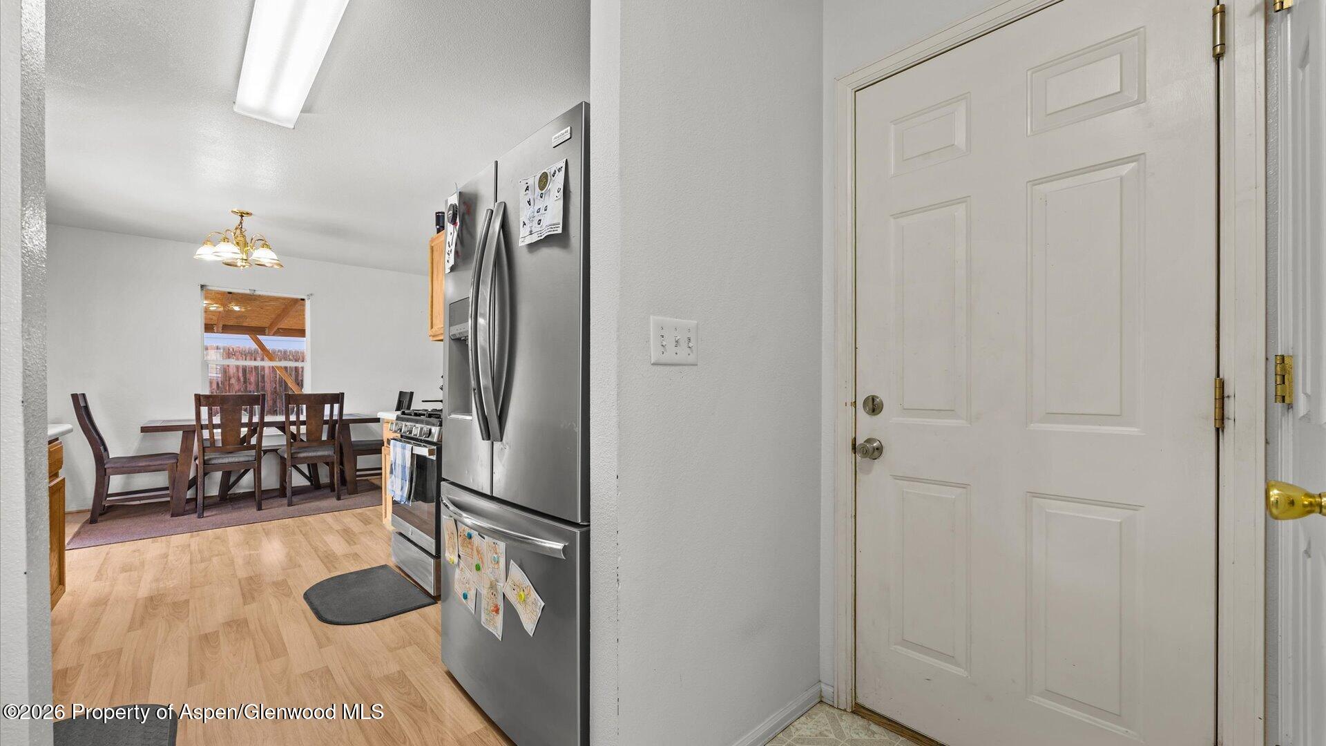2615 Apache Court Property Photo 10
