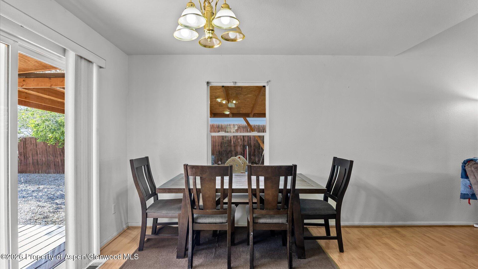 2615 Apache Court Property Photo 12