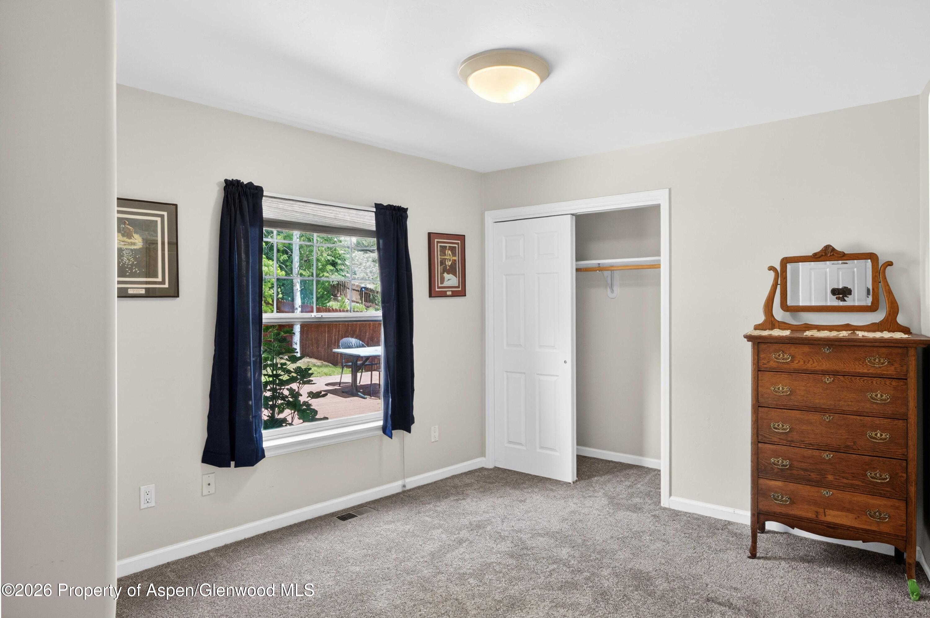 608 Lariat Loop Property Photo 15