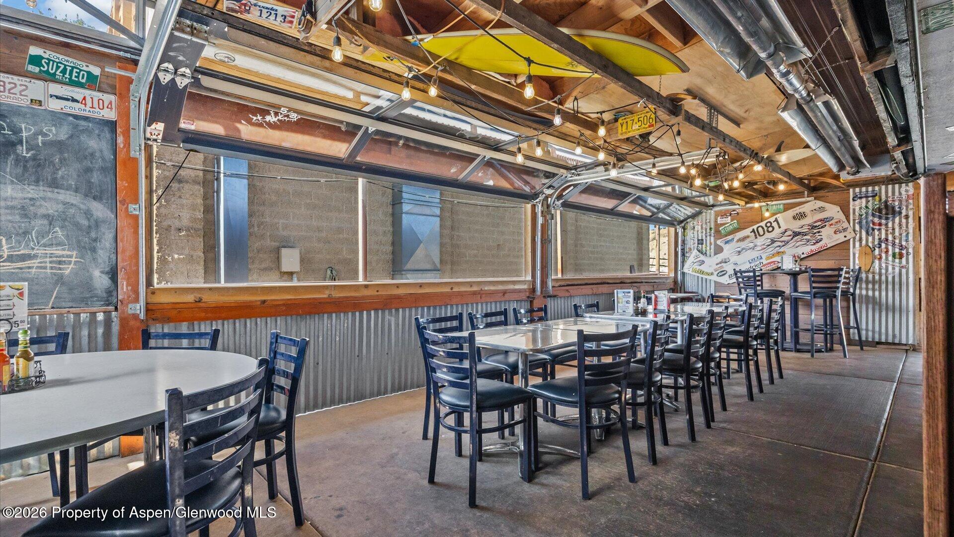 Tbd Wingnutz Bar & Grill Property Photo 19
