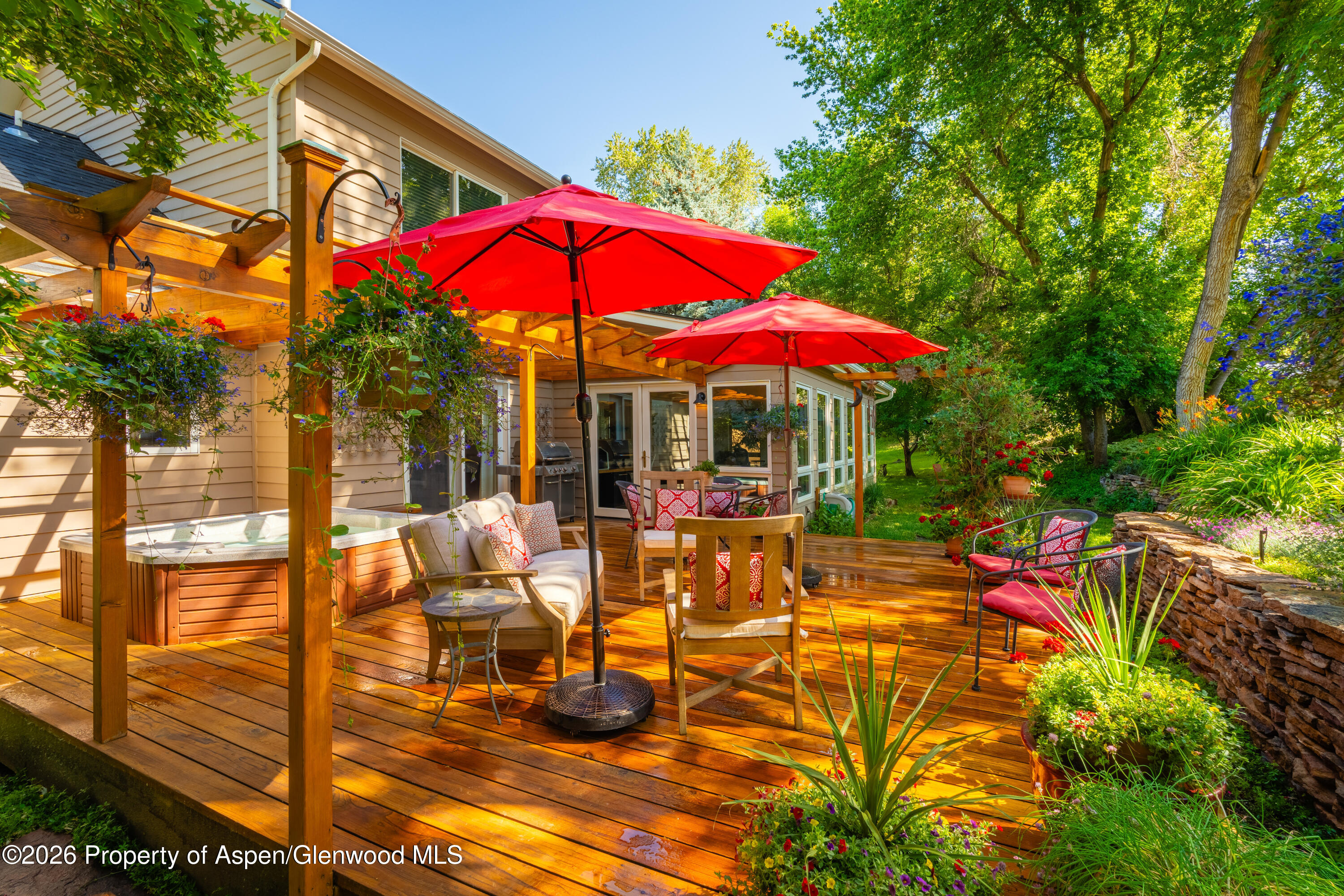 90 River Cove Property Photo 15