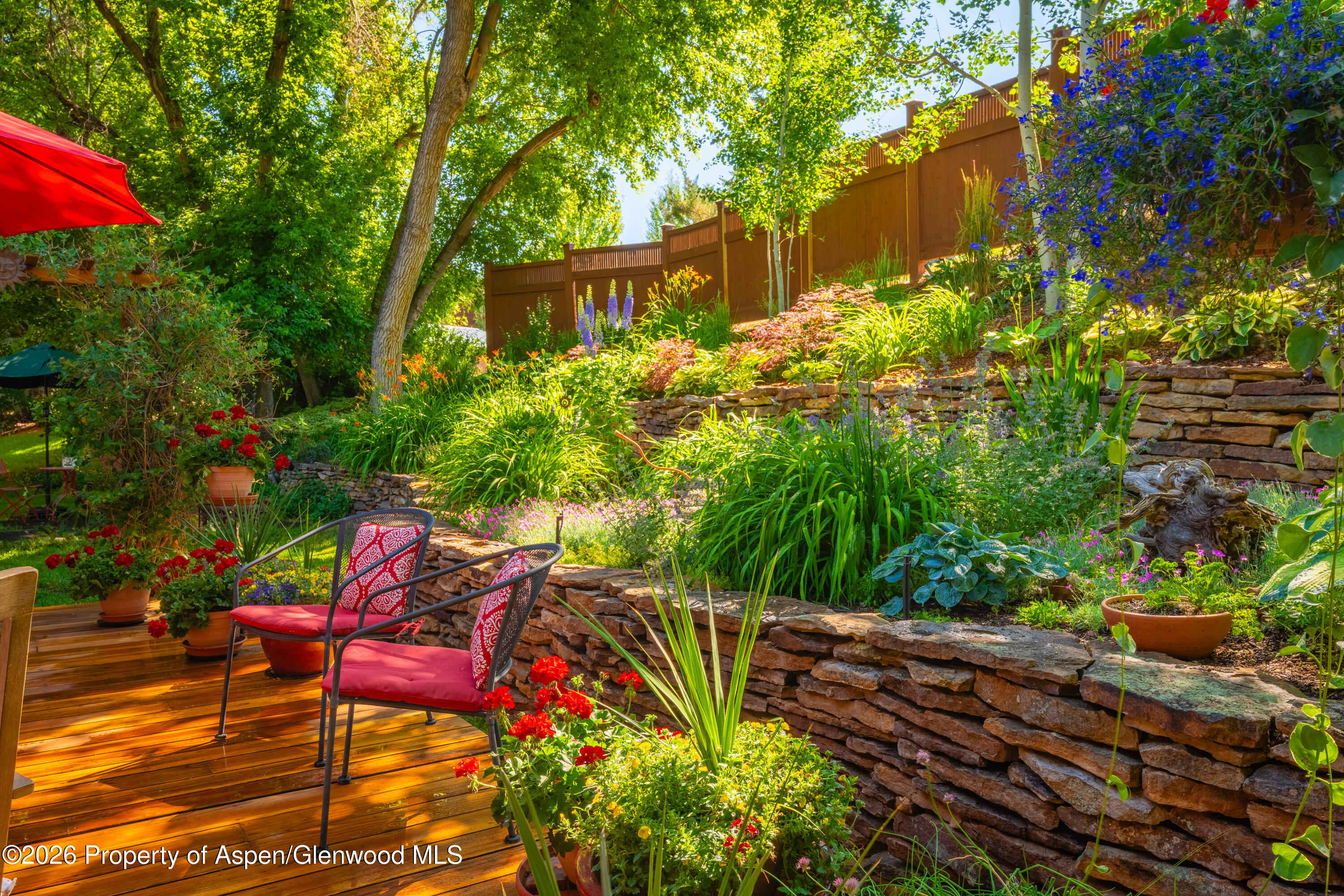 90 River Cove Property Photo 18