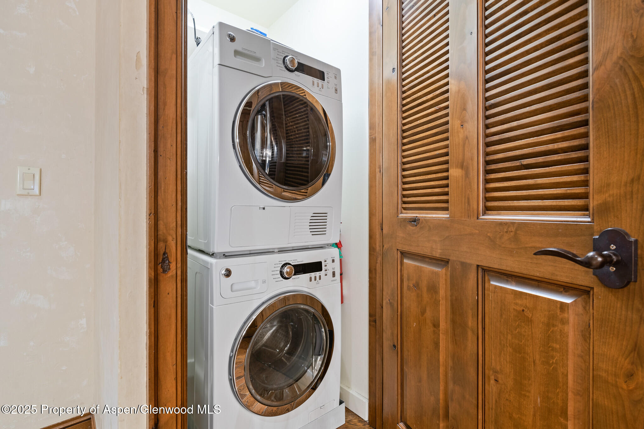 415 E Dean St., Unit 38 Property Photo 16