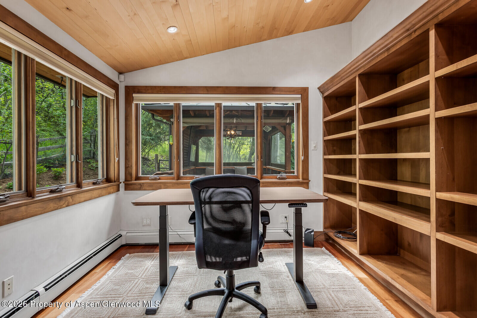203 Eastwood Drive Property Photo 14
