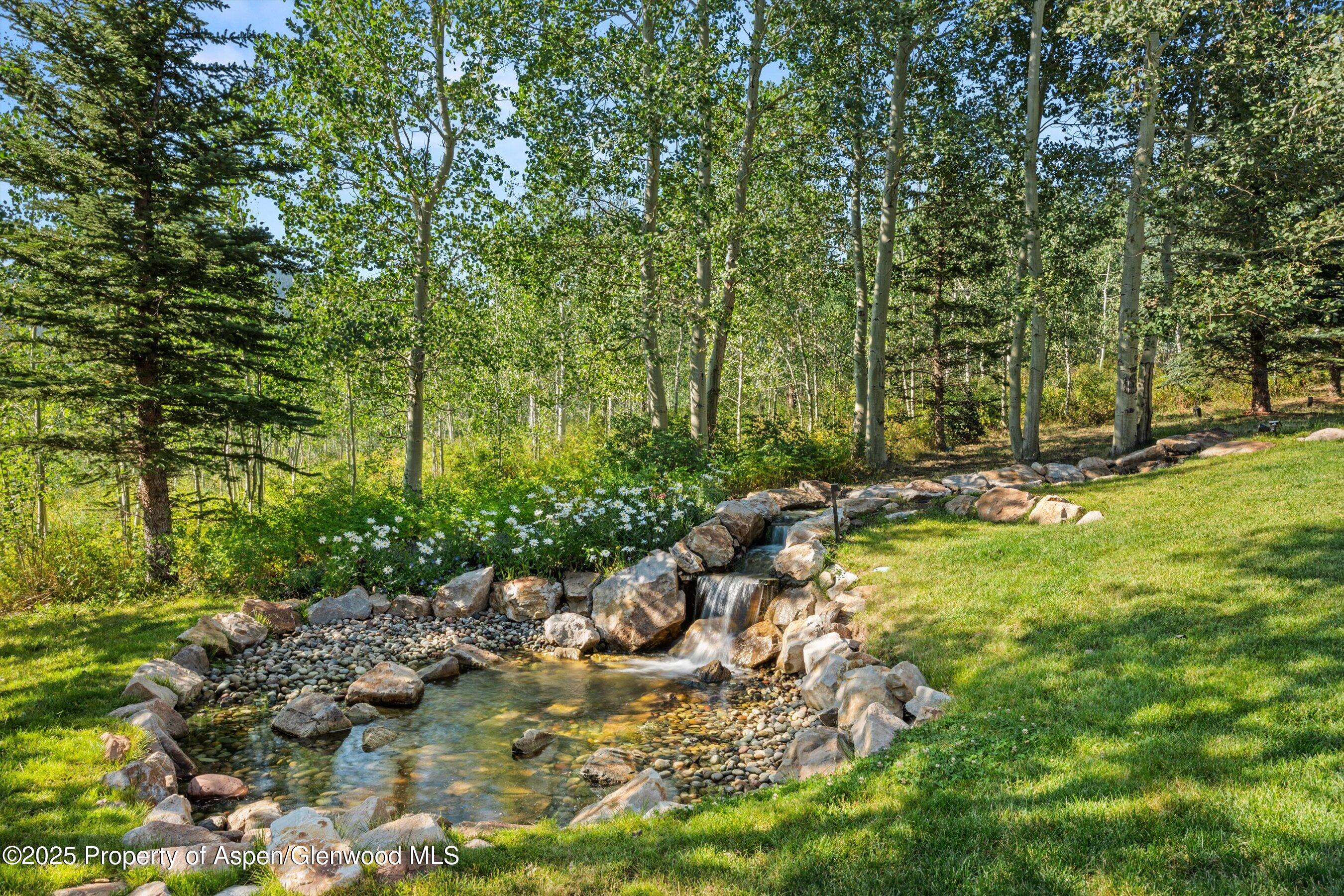 1926 Faraway Road Property Photo 8