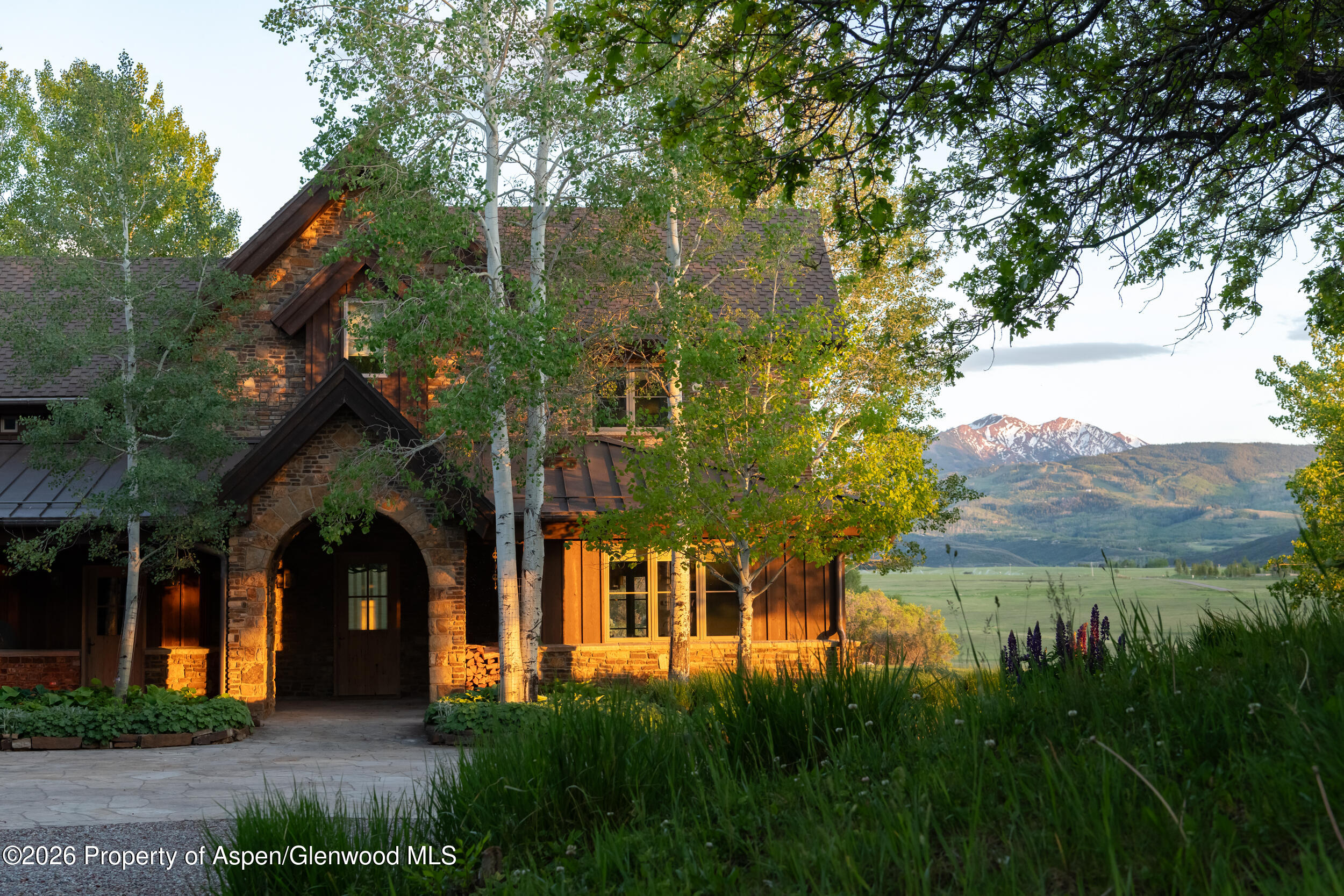 115 Meadowlark Lane Property Photo 1