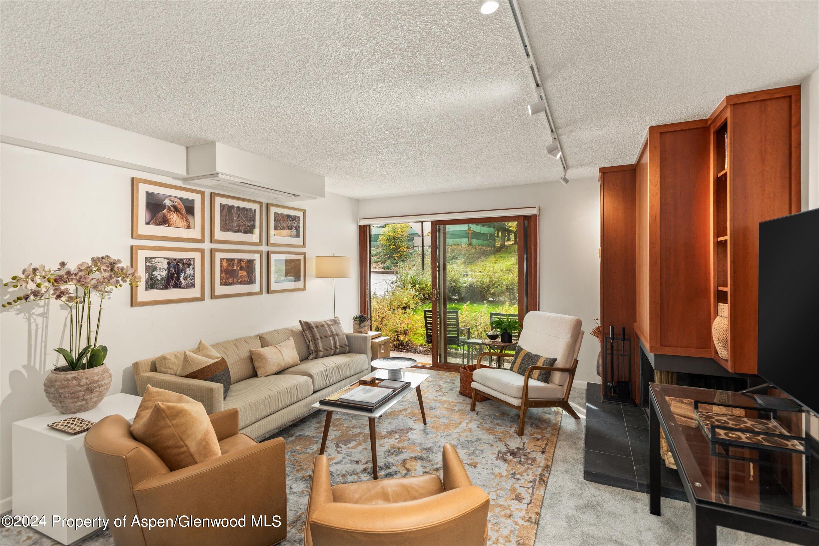 205 E Durant Avenue 1-C Property Photo 1