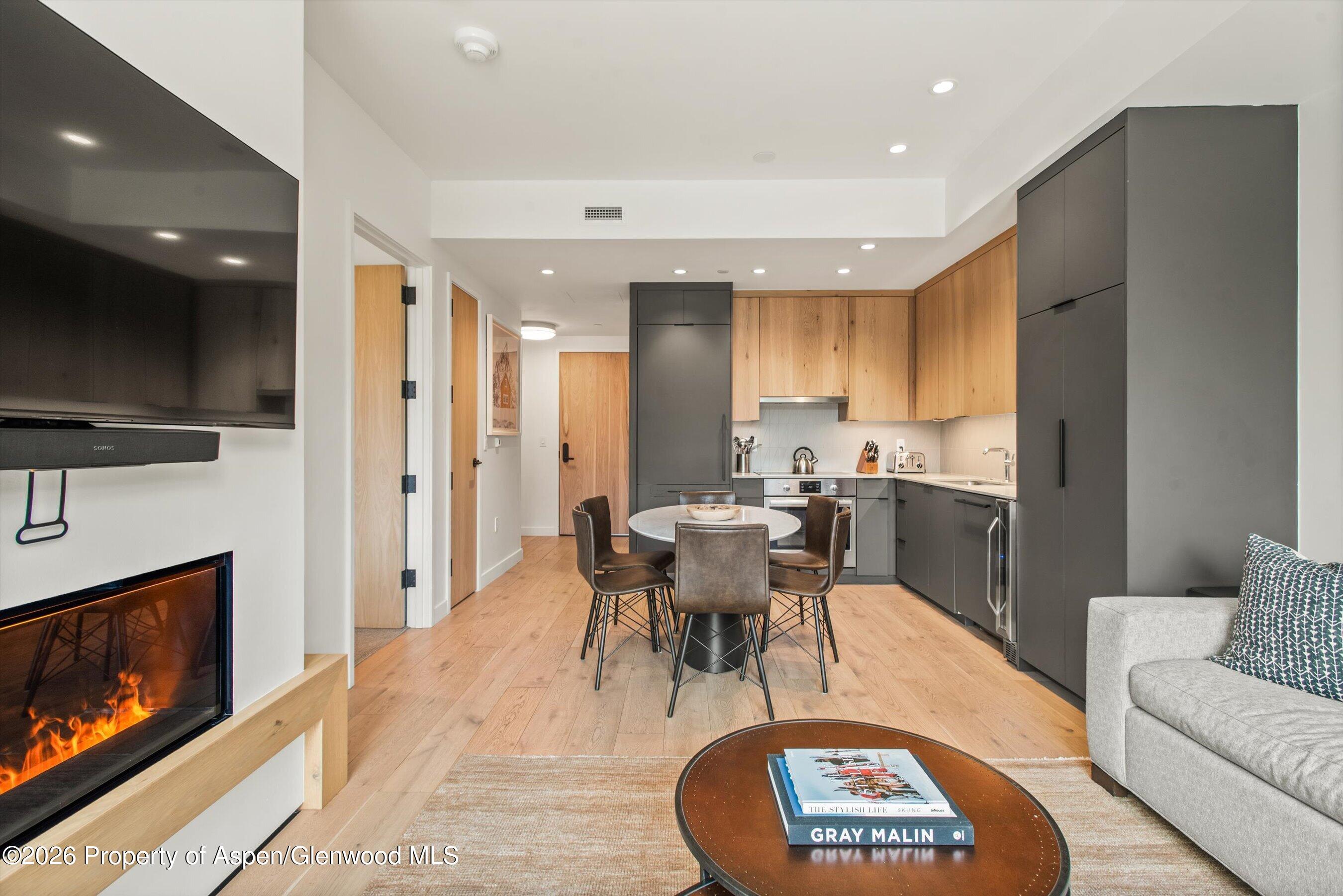 119 Wood Road 407 Property Photo 6