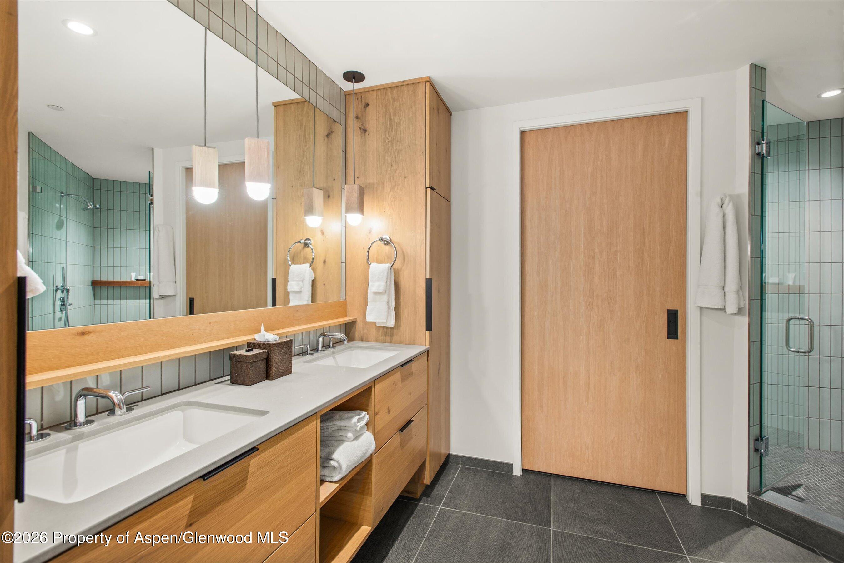 119 Wood Road 407 Property Photo 14