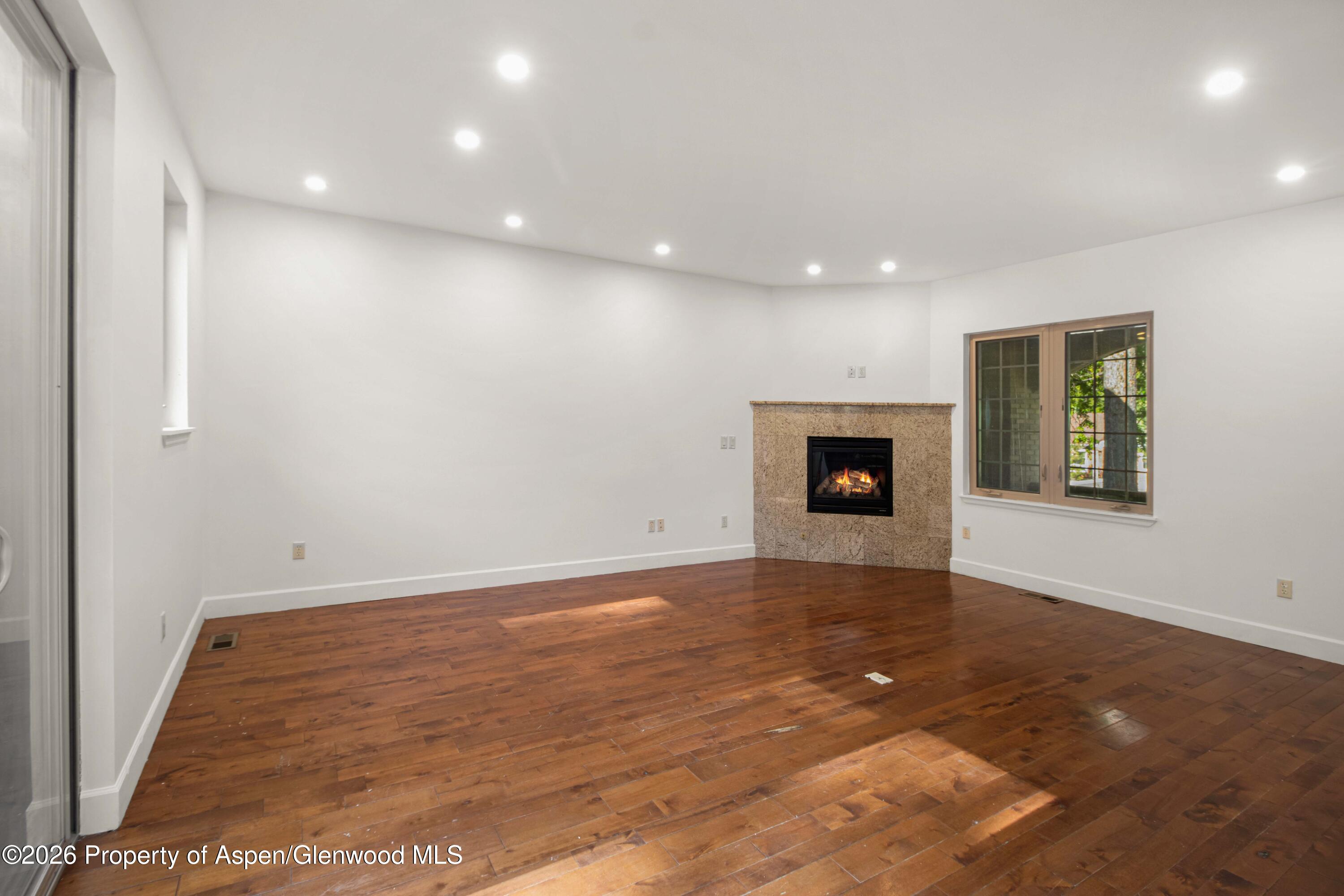 1216 Grand Avenue Property Photo 8