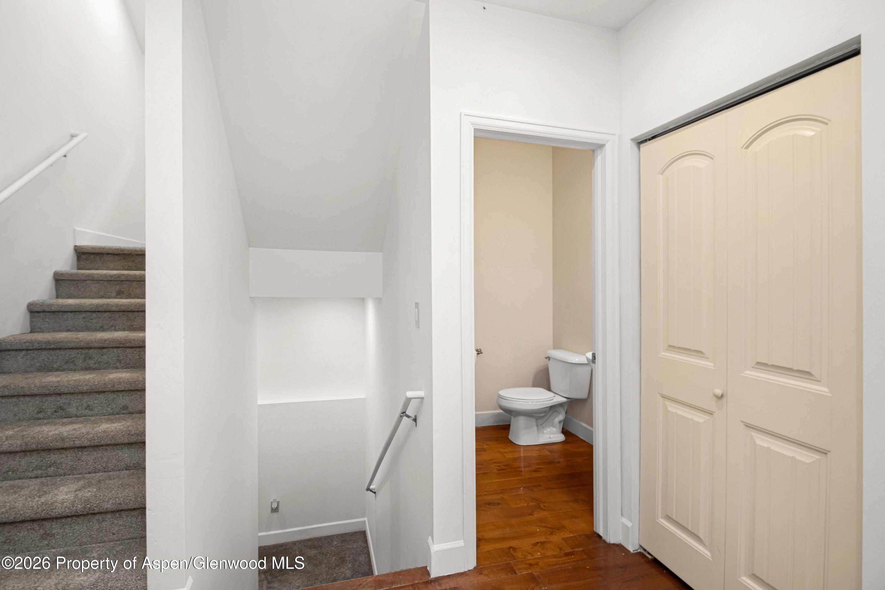 1216 Grand Avenue Property Photo 13