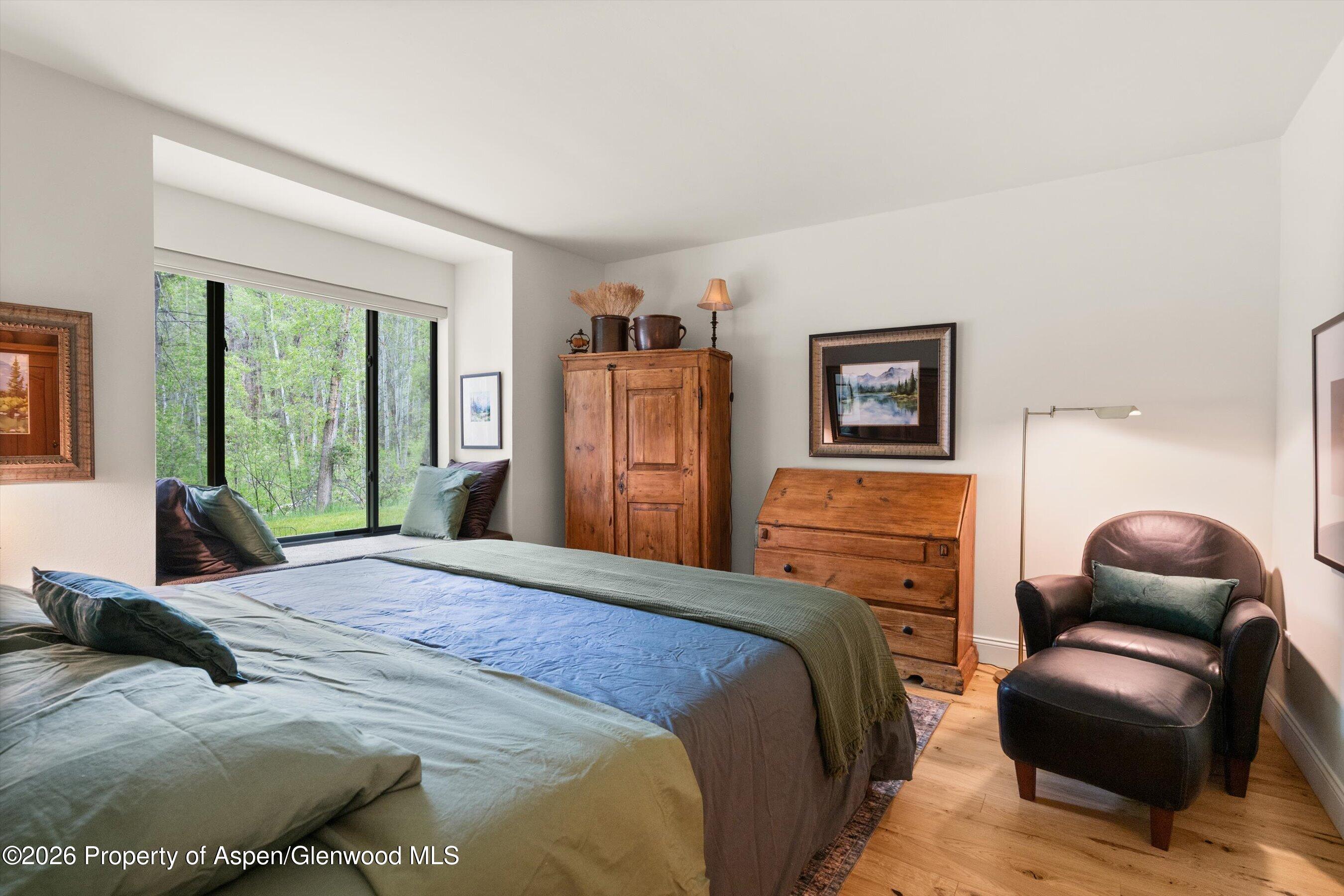 412 Vine Street Property Photo 10