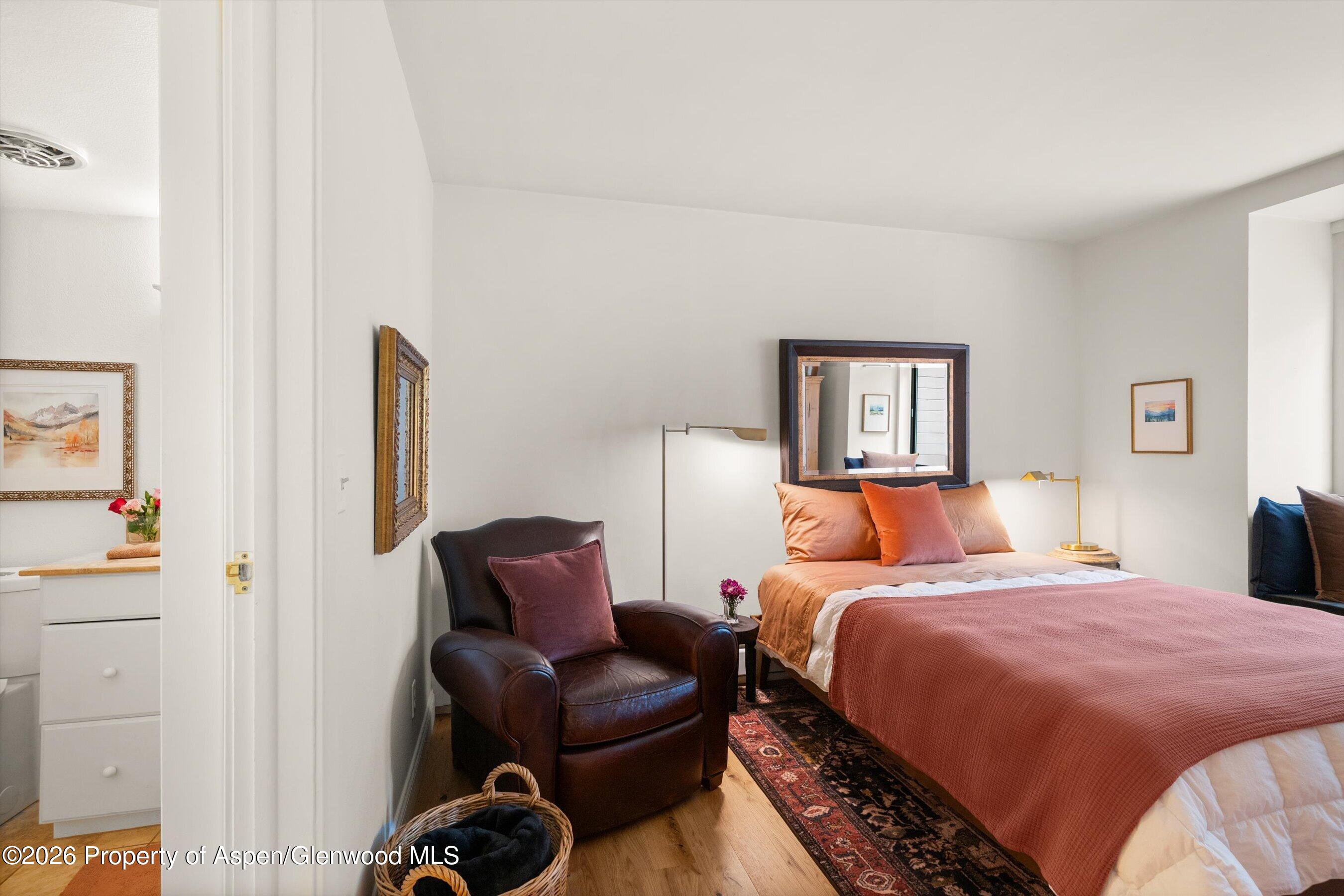412 Vine Street Property Photo 17
